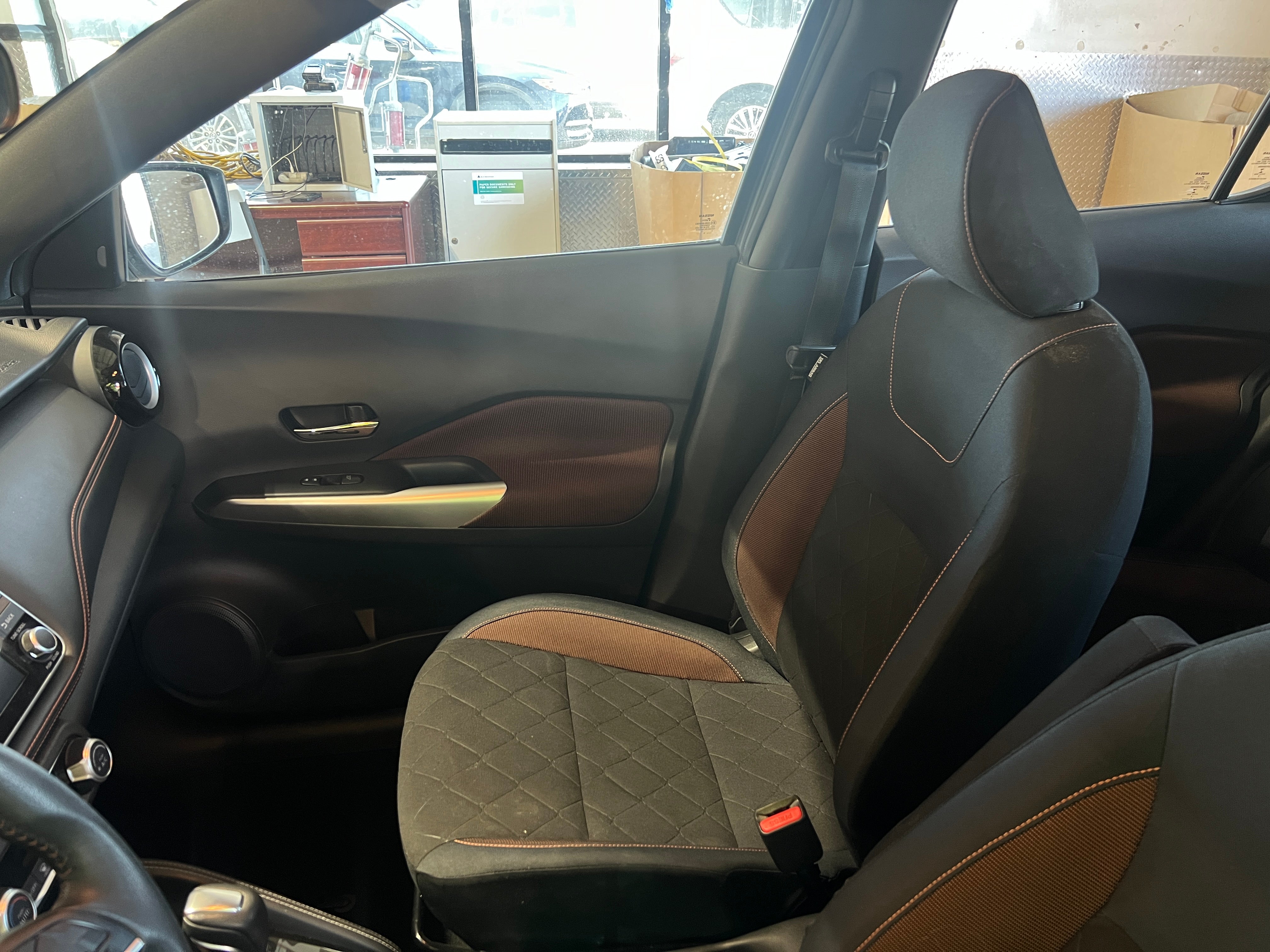 2018 Nissan Kicks SR 2