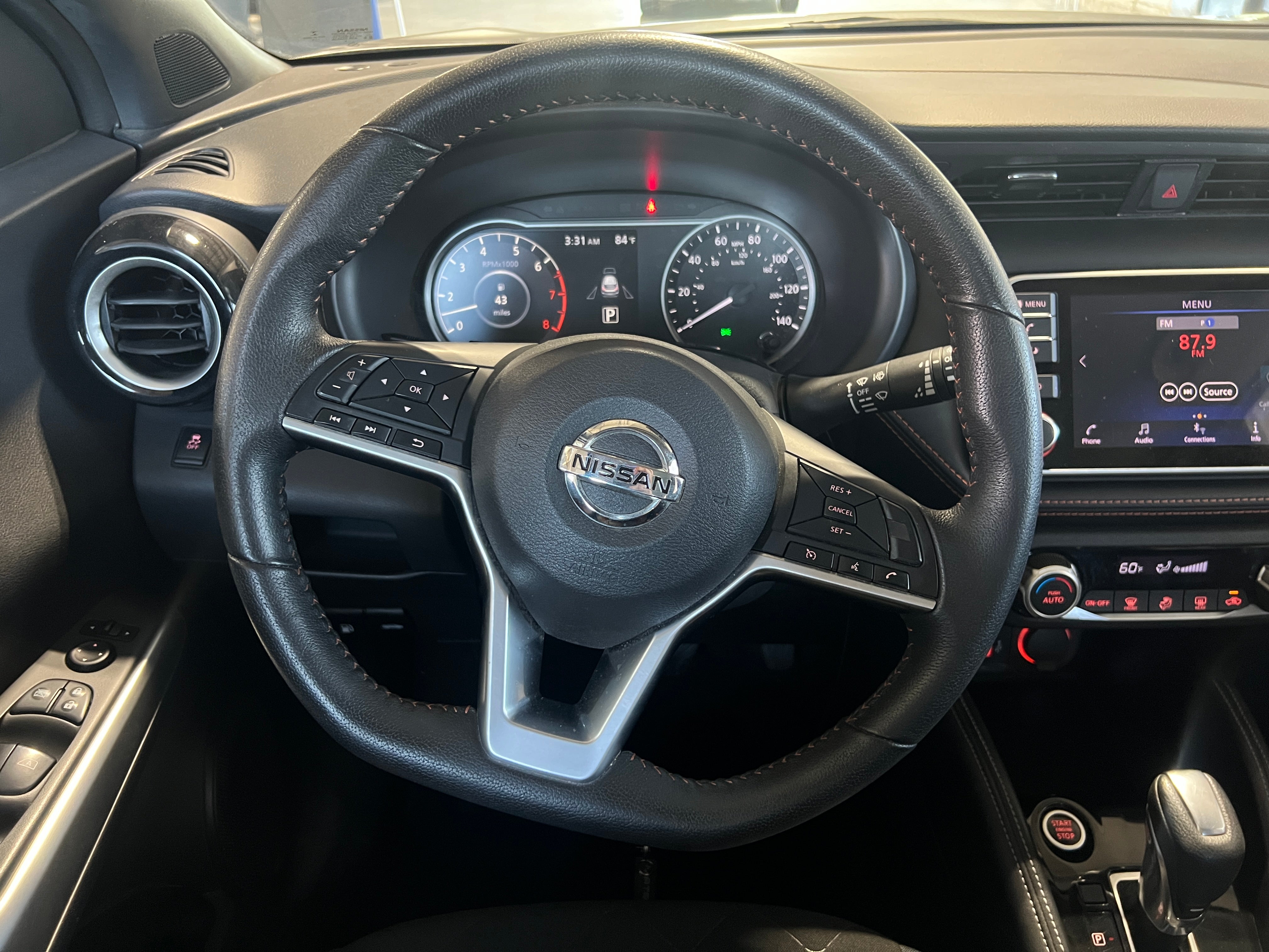 2018 Nissan Kicks SR 5
