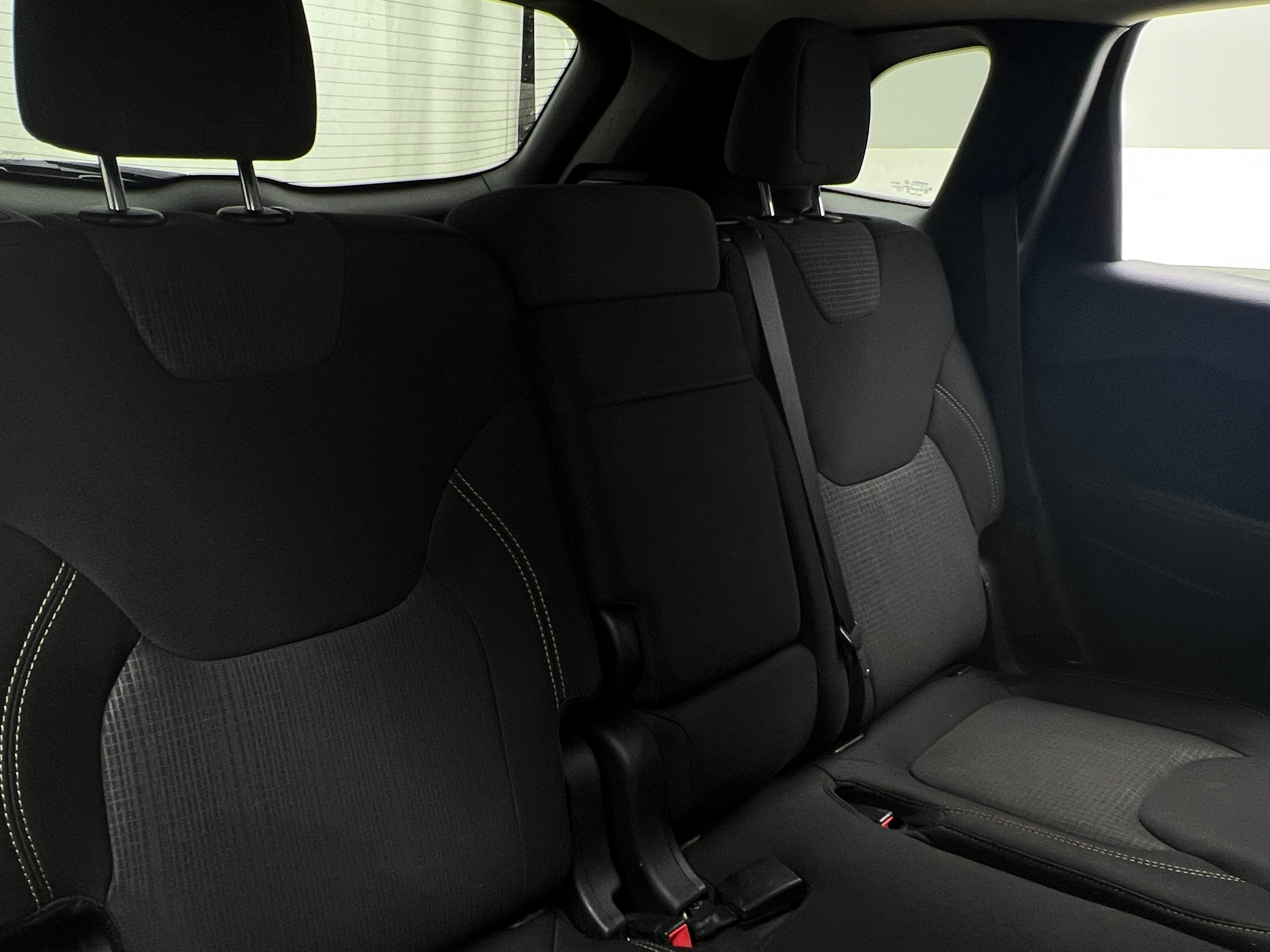 2015 Jeep Cherokee Altitude 6