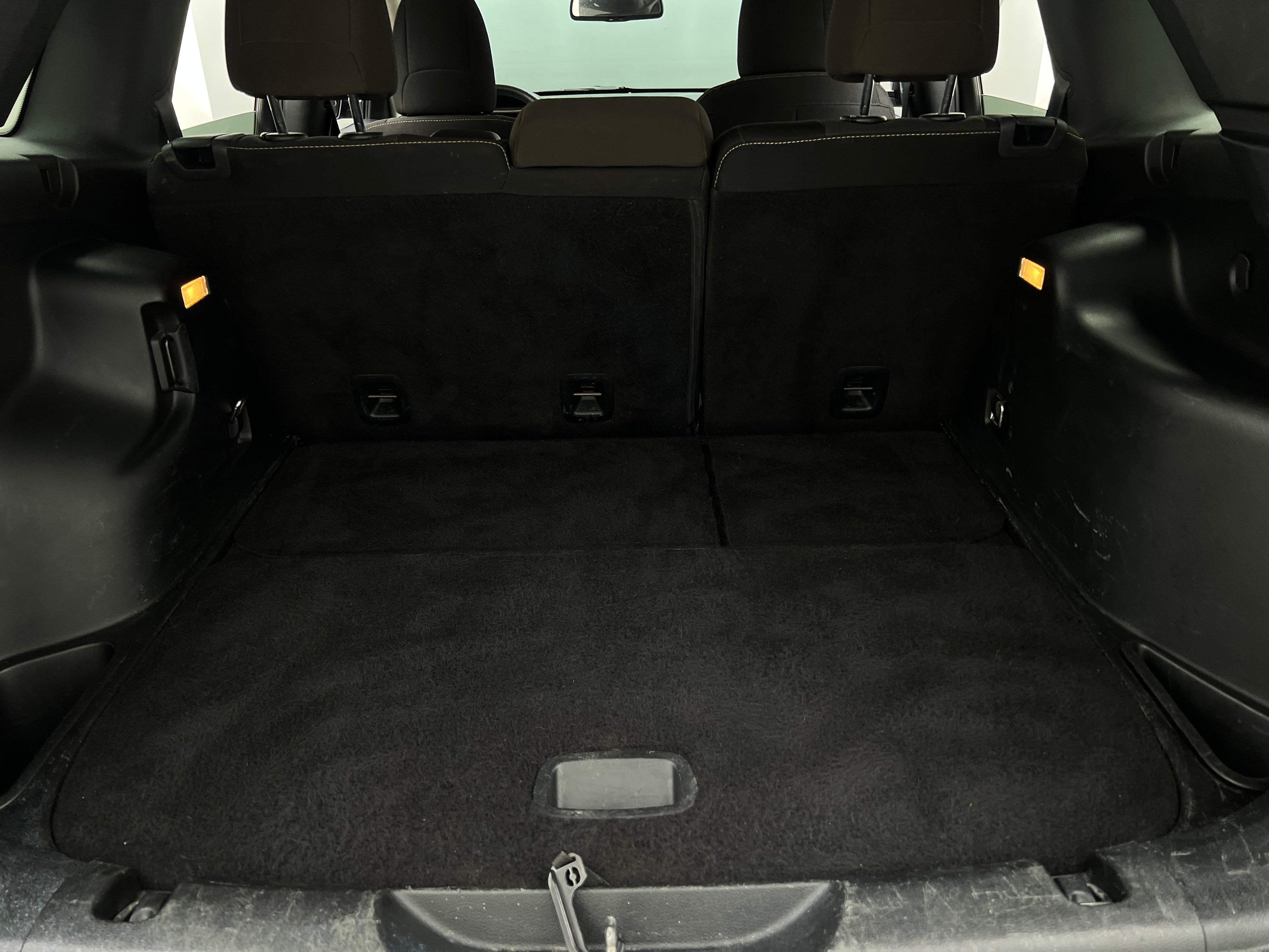 2015 Jeep Cherokee Altitude 7