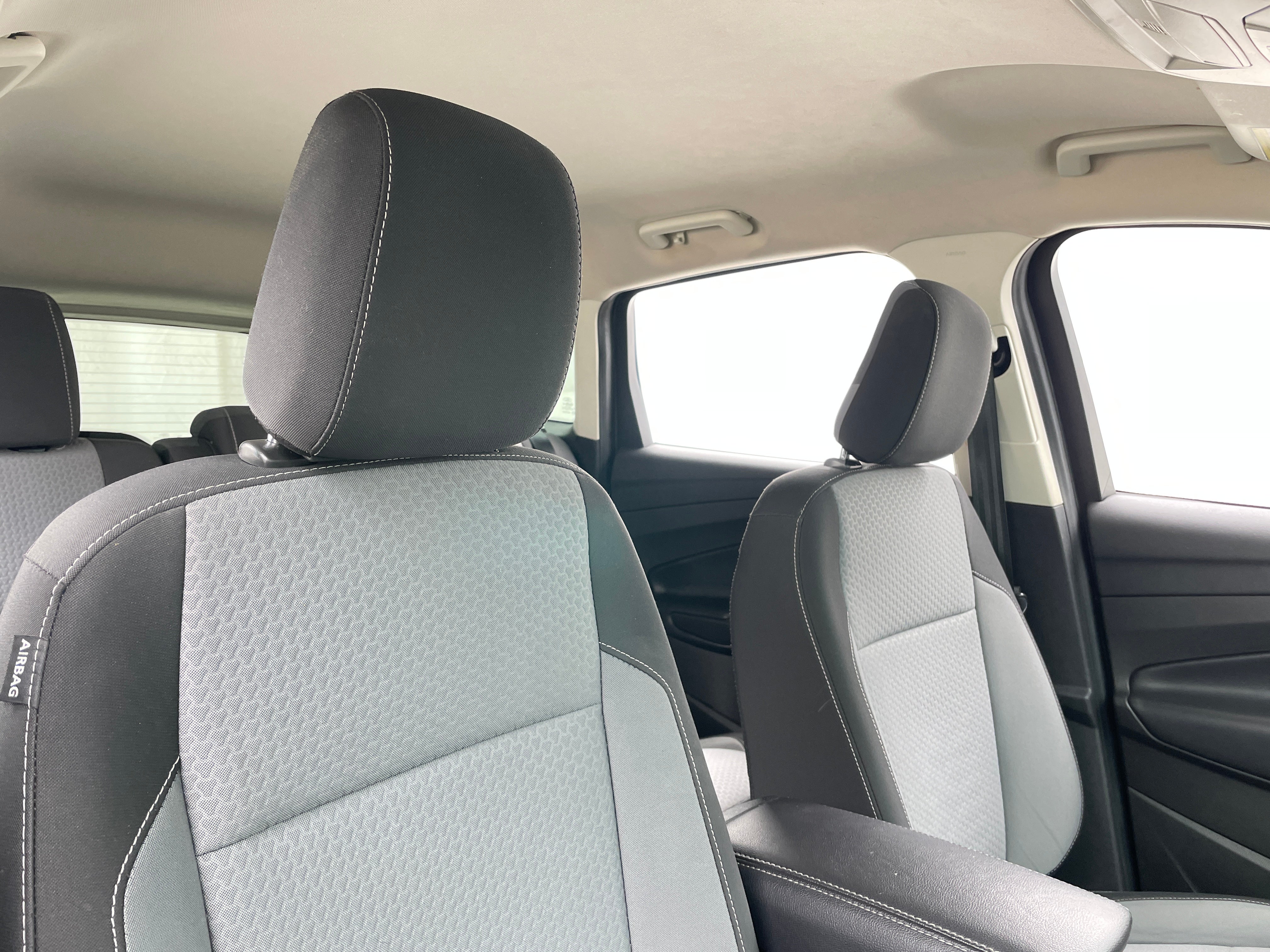 2019 Ford Escape SE 2