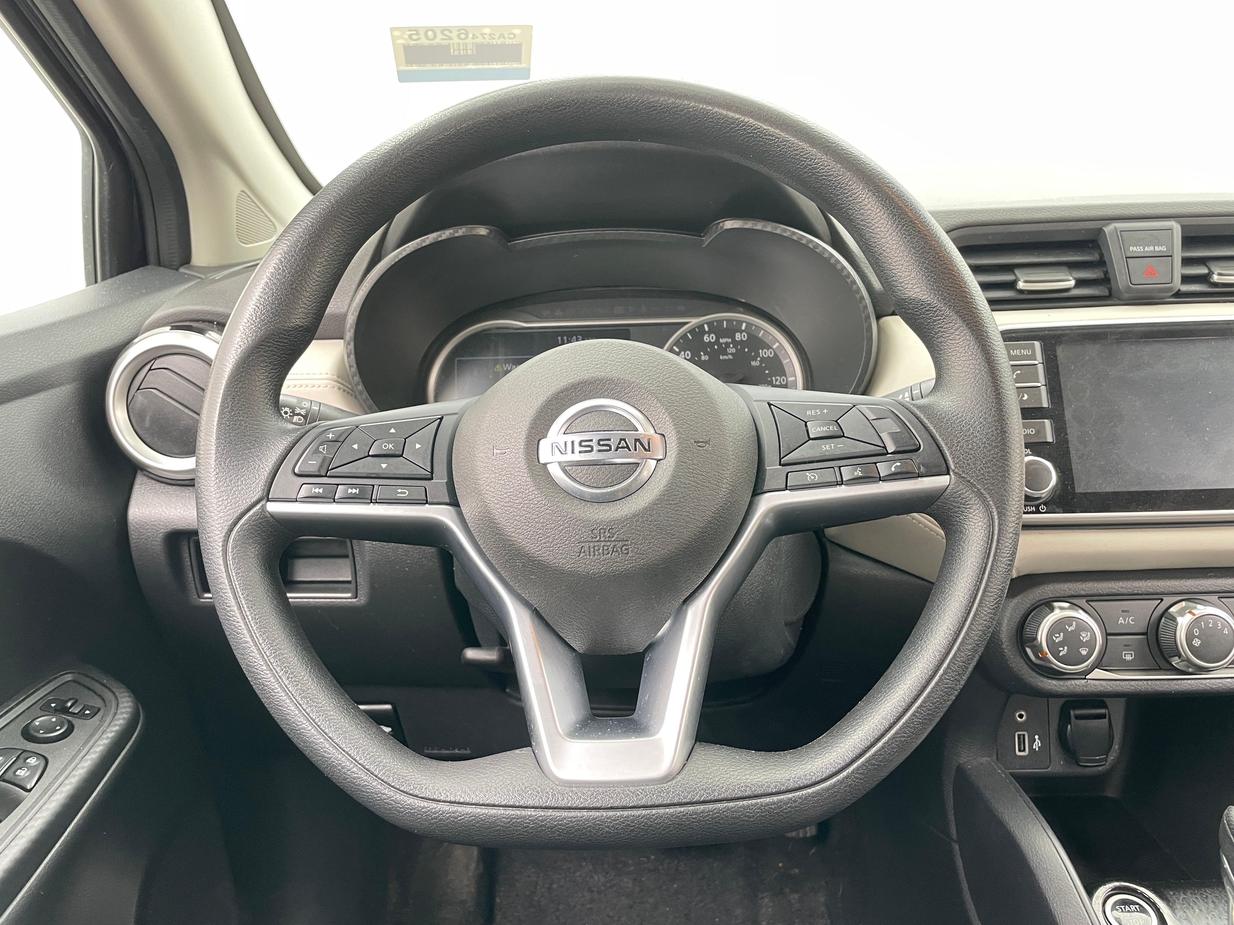 2020 Nissan Versa SV 5