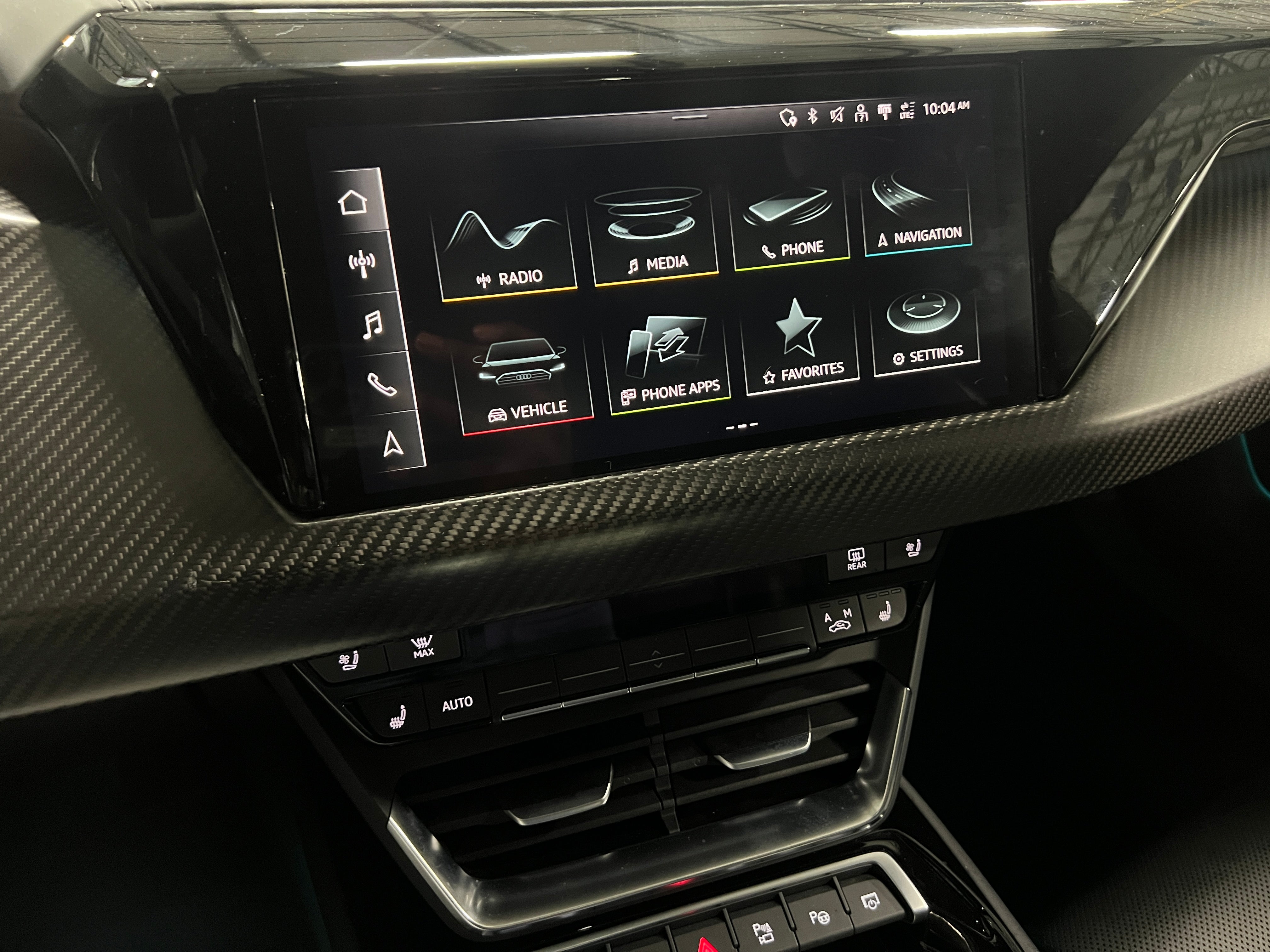 Thumbnail: 2022 Audi e-tron GT - 3