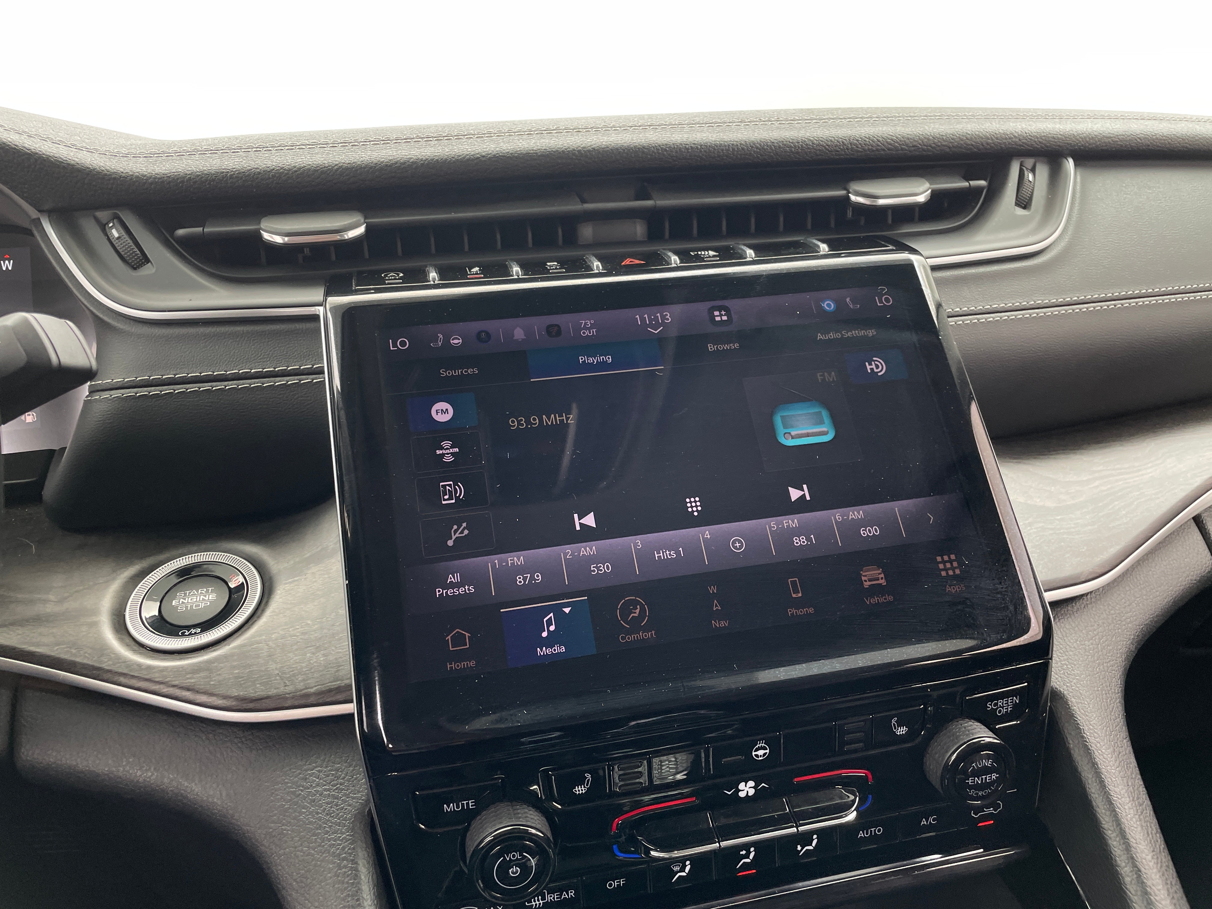 2021 Jeep Grand Cherokee L Limited Edition 3