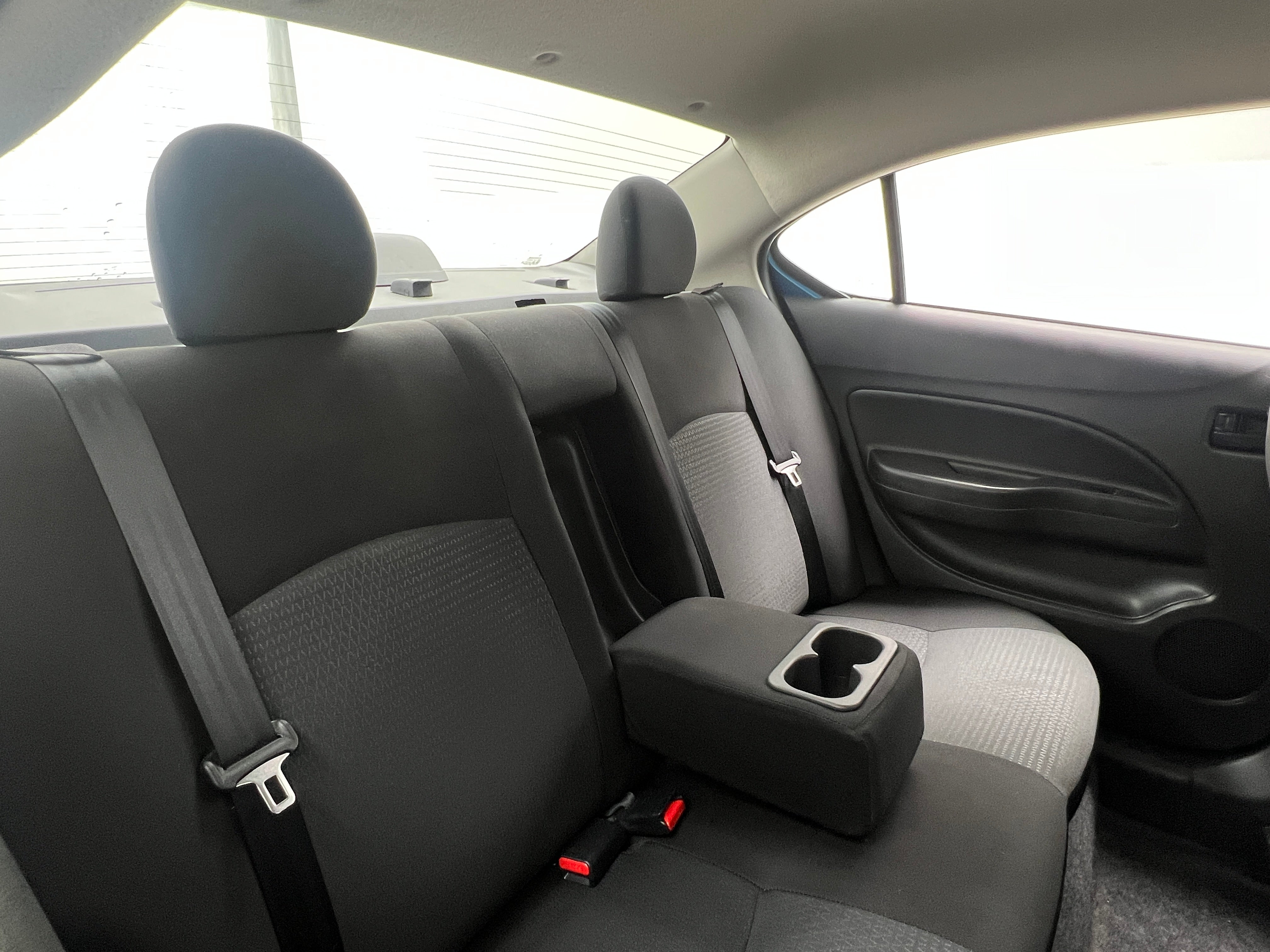 2023 Mitsubishi Mirage G4 ES 6