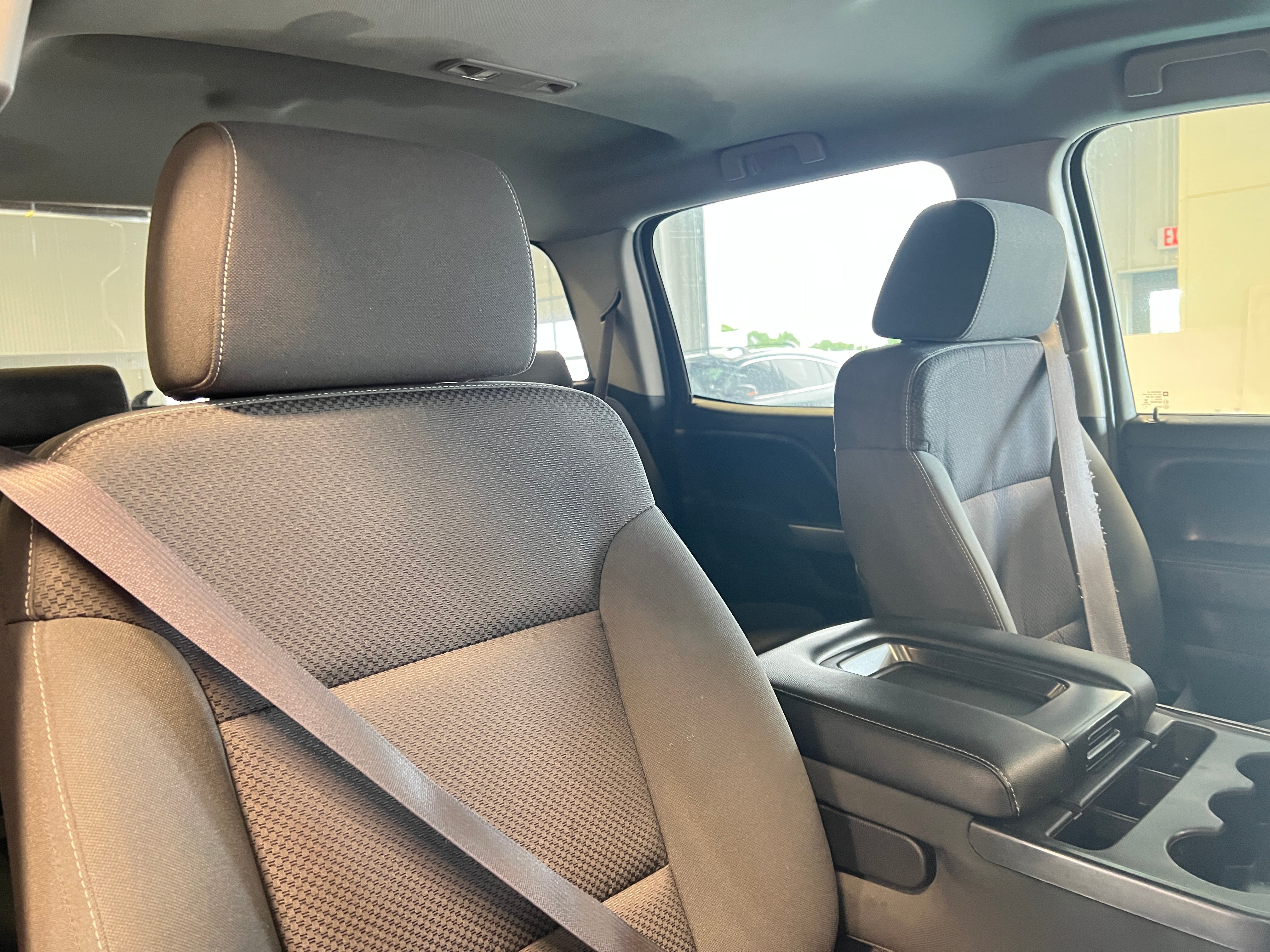 2015 Chevrolet Silverado 1500 LT 2