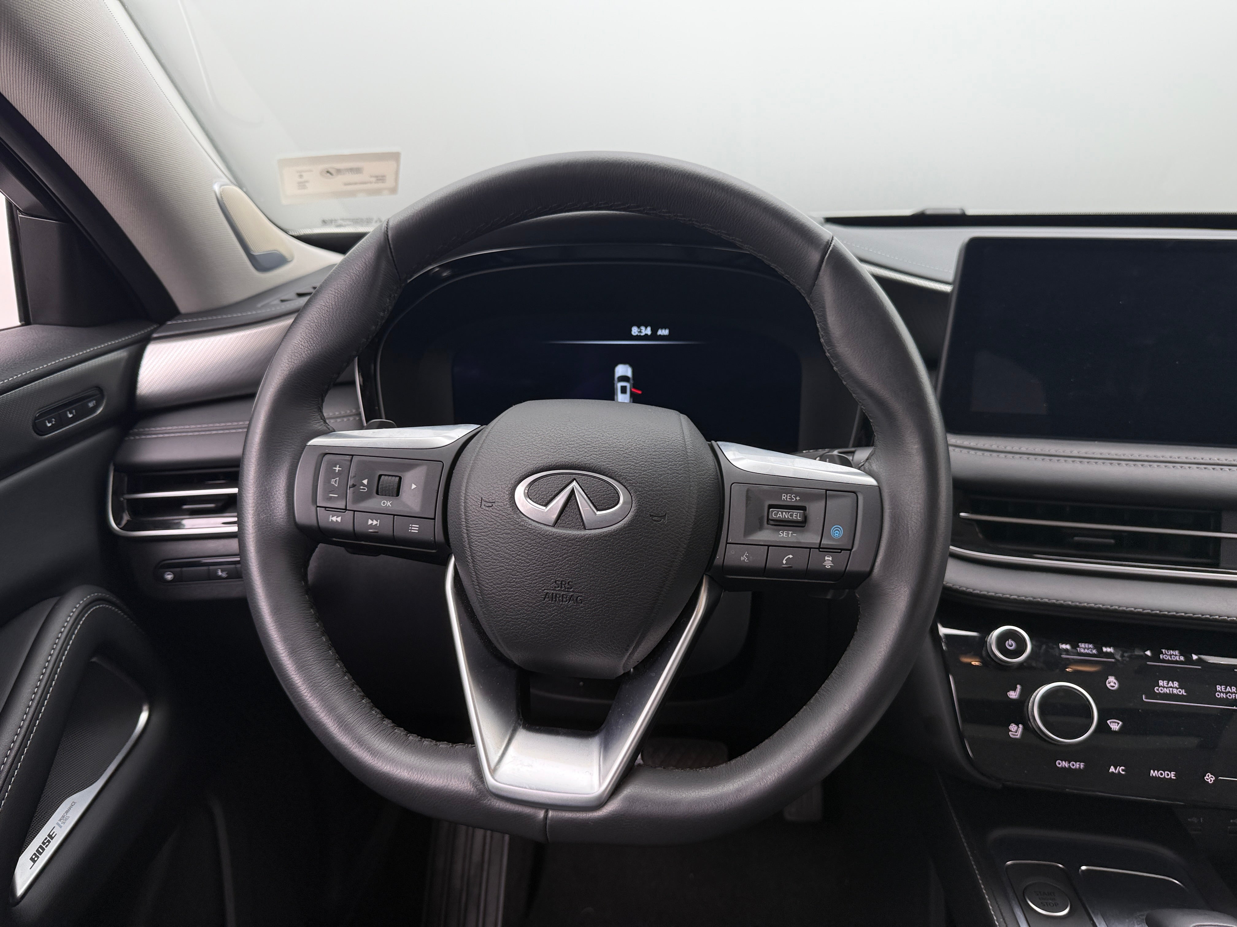 2024 INFINITI QX60 Luxe 4