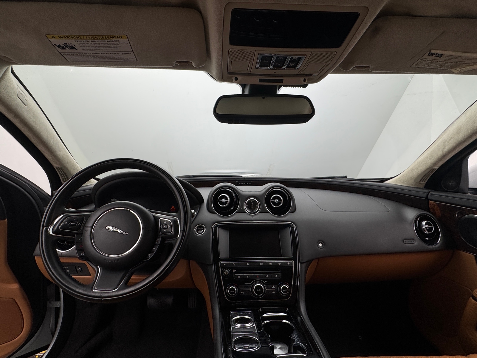 Thumbnail: 2016 Jaguar XJ - 3