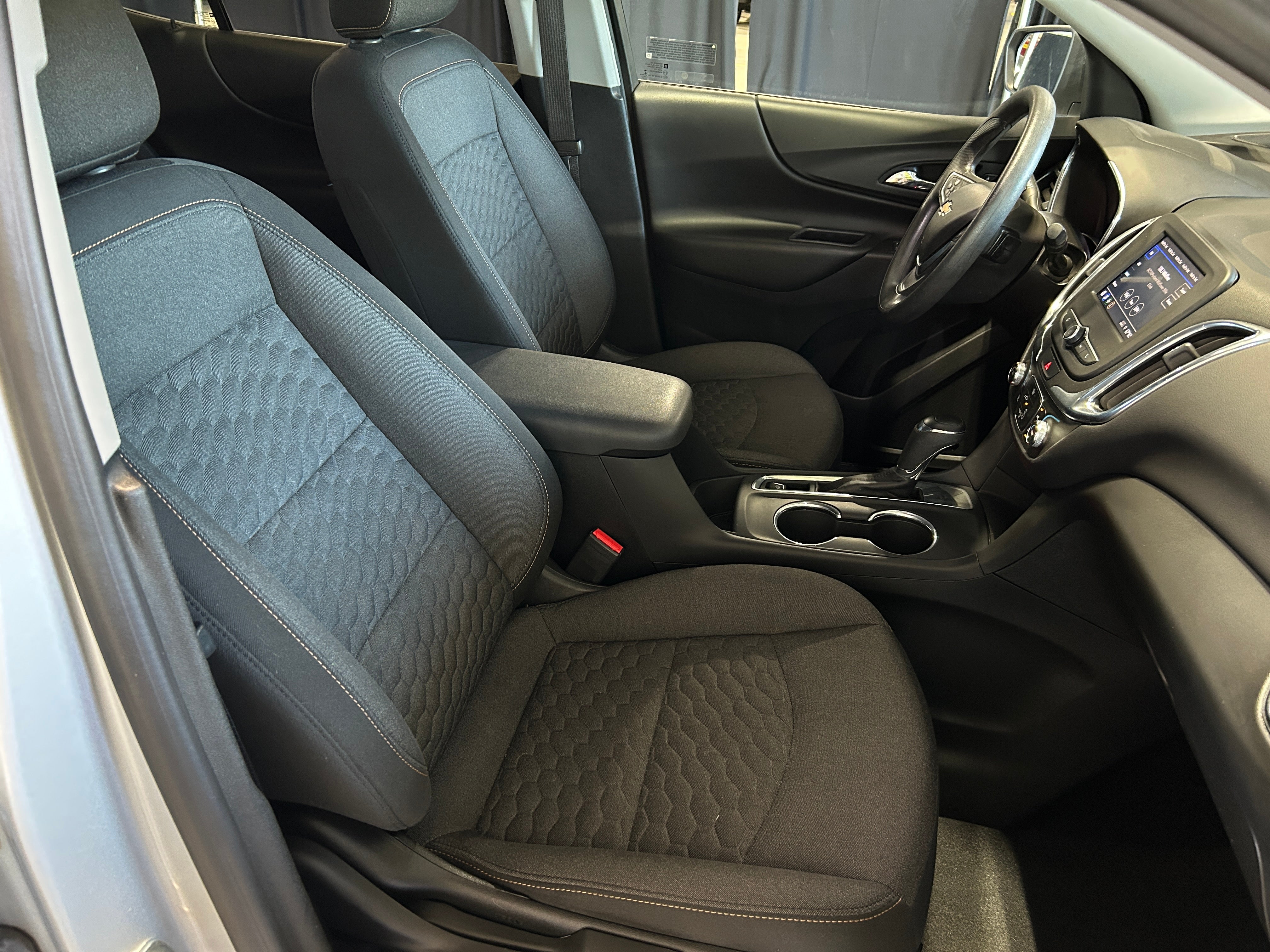 2020 Chevrolet Equinox LT 2