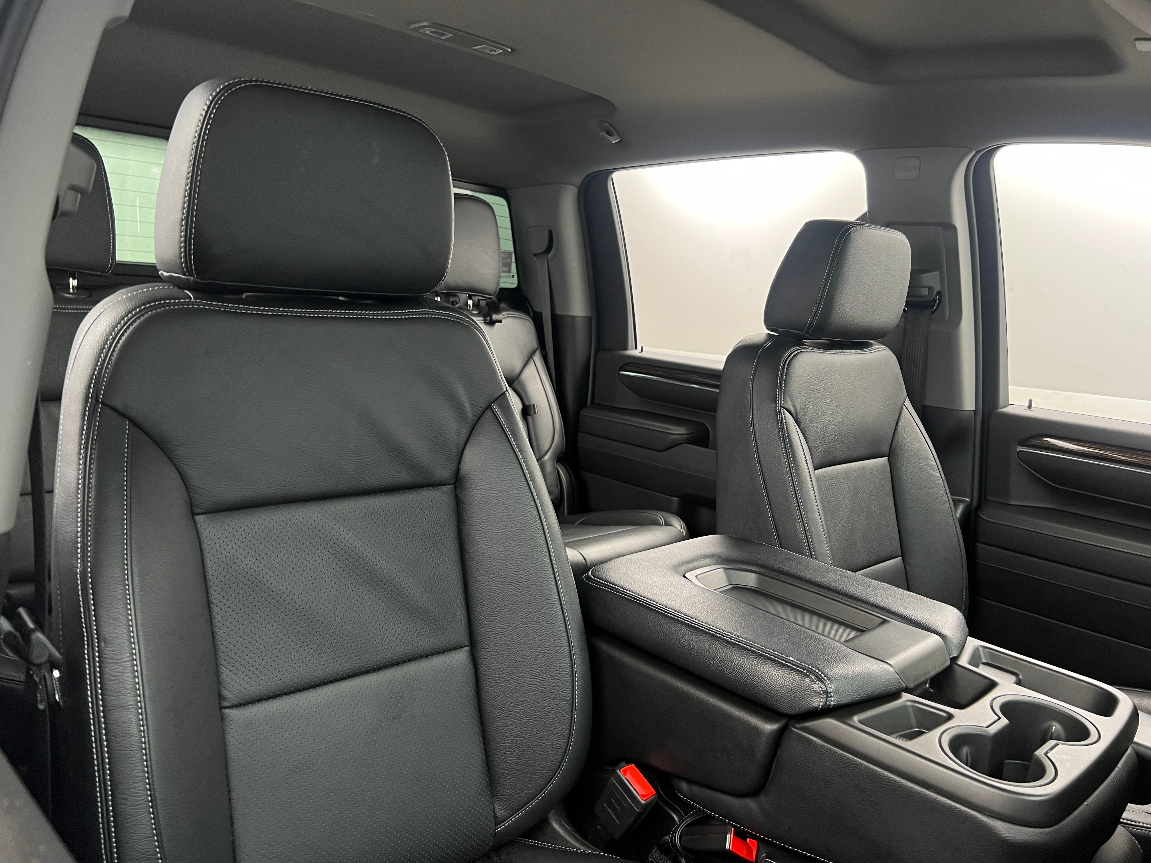 2024 GMC Sierra 2500 SLE 2