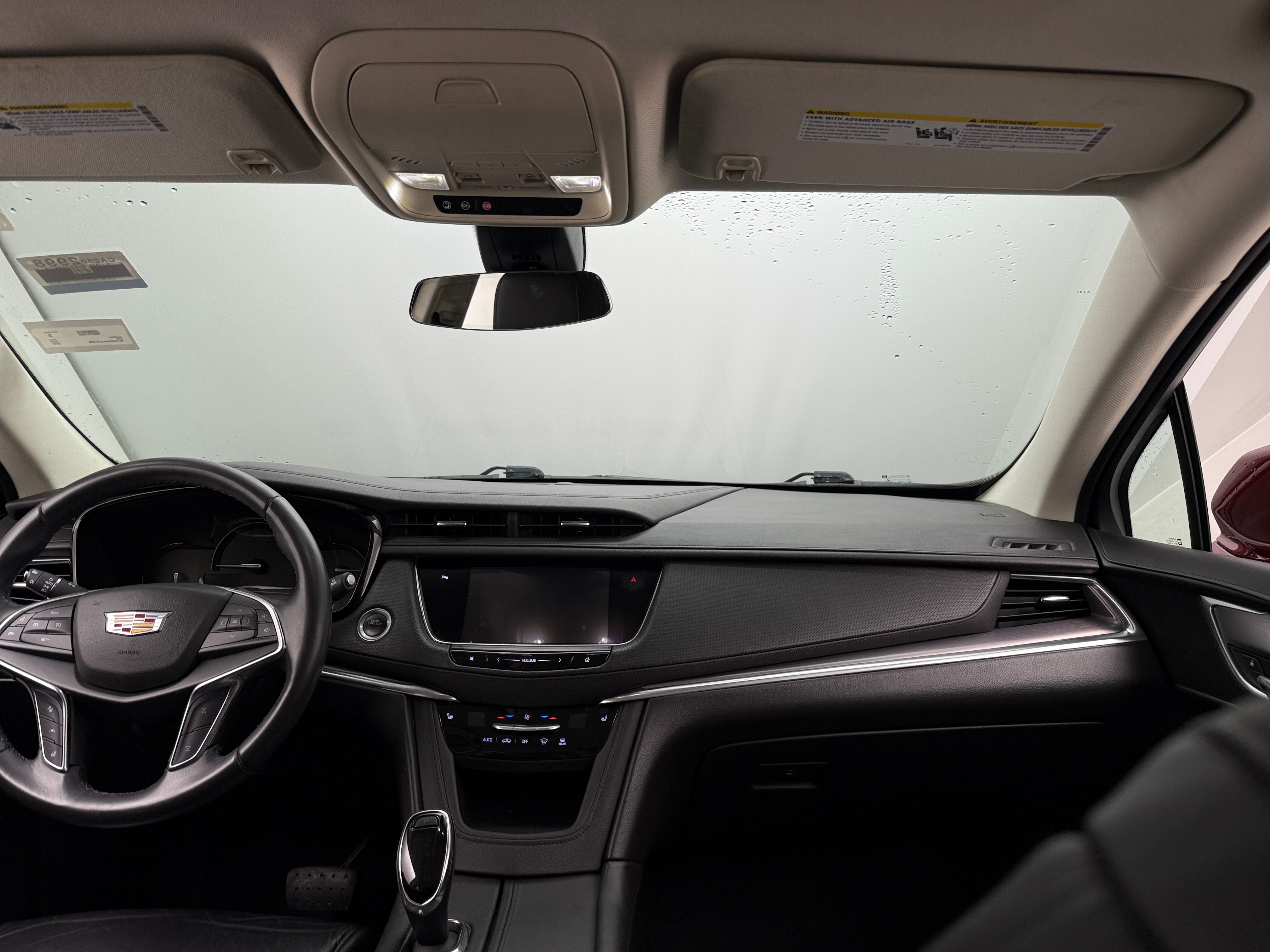 2018 Cadillac XT5 Luxury 2