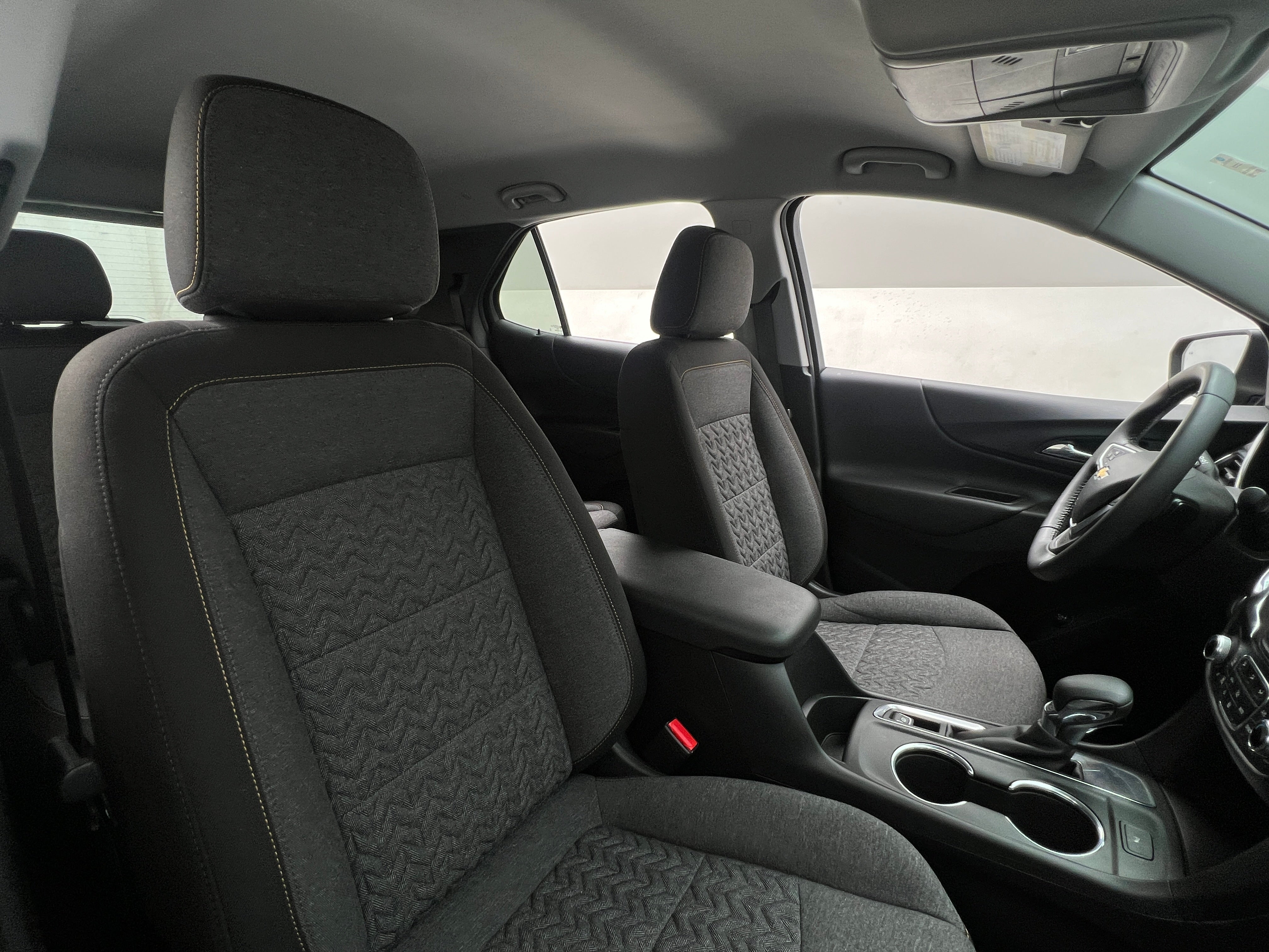 2022 Chevrolet Equinox LT 2