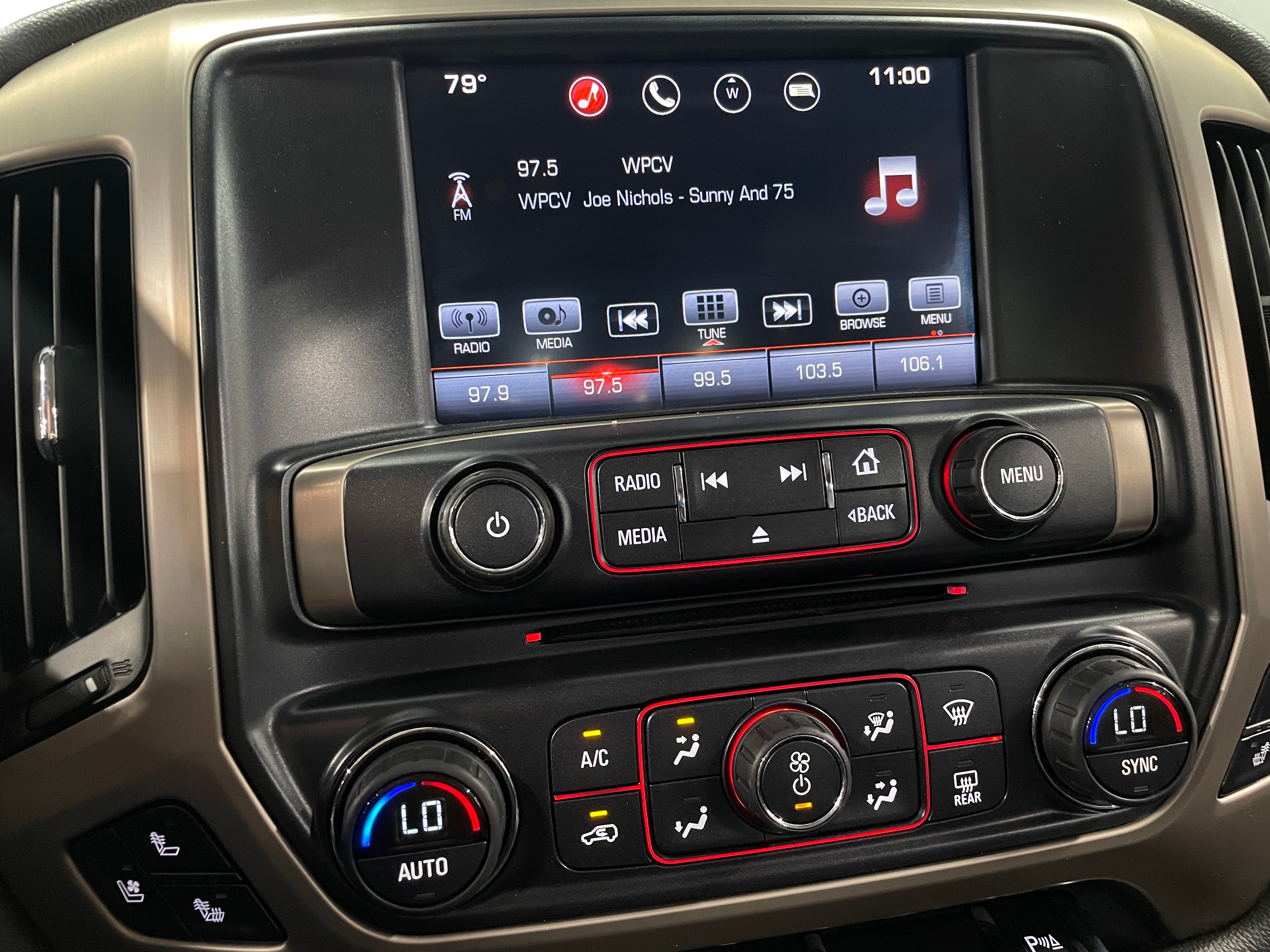 2016 GMC Sierra 2500 Denali 3