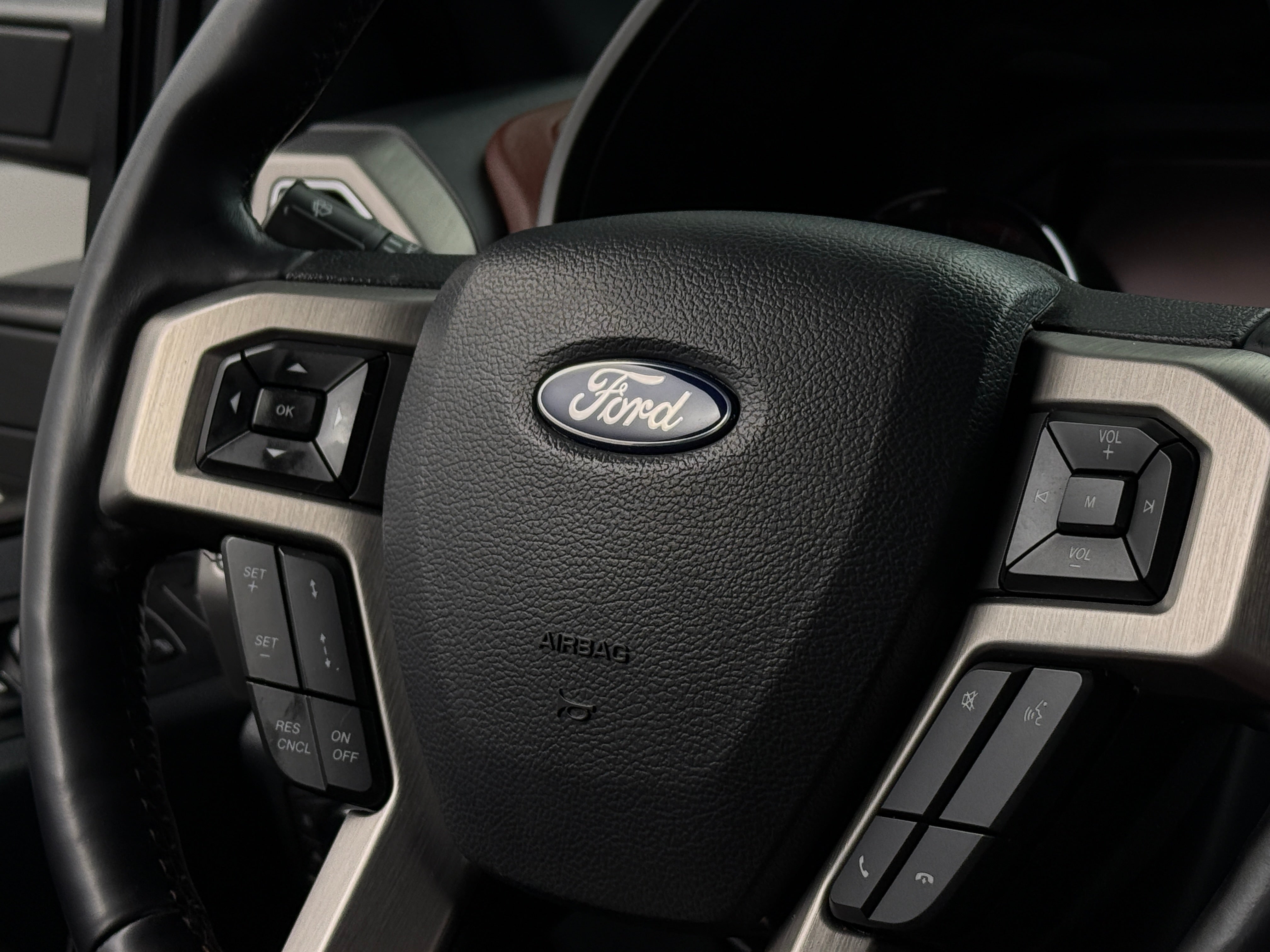 2022 Ford Econoline E-250 4