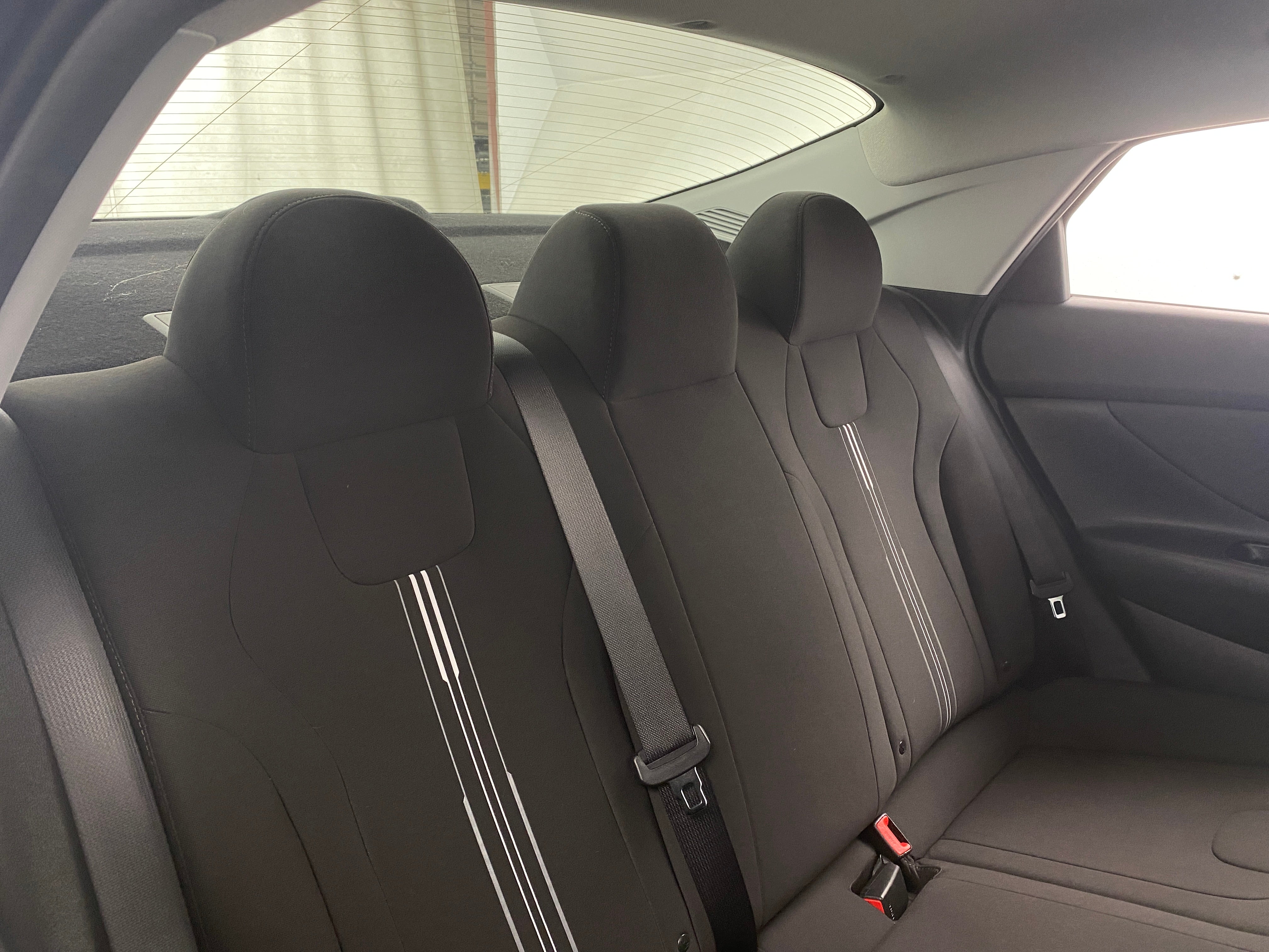 2021 Hyundai Elantra SEL 6