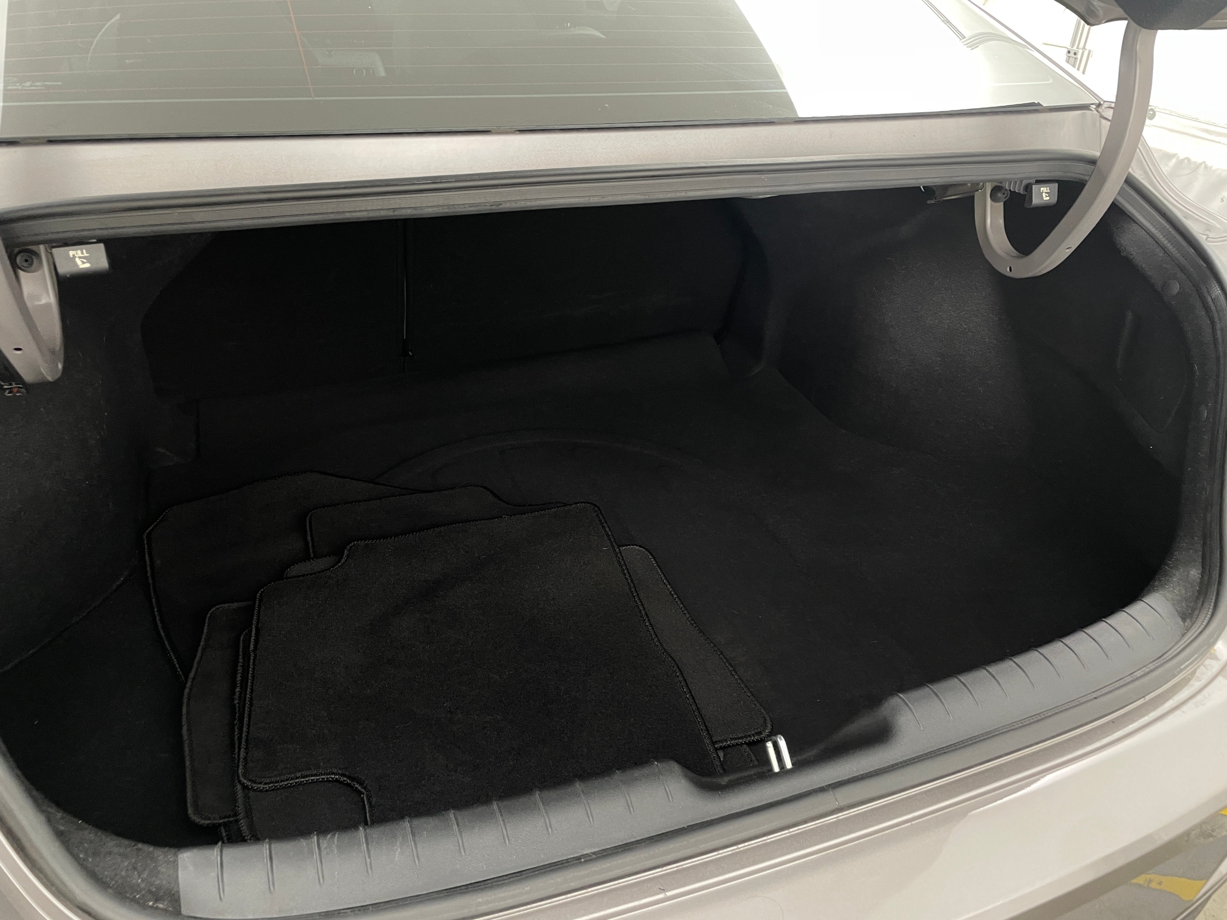 2022 Hyundai Elantra Limited Edition 6
