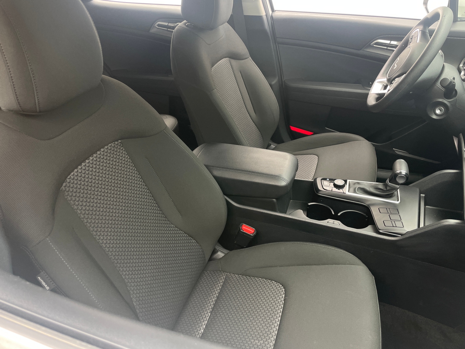 Thumbnail: 2024 Kia Sportage - 2