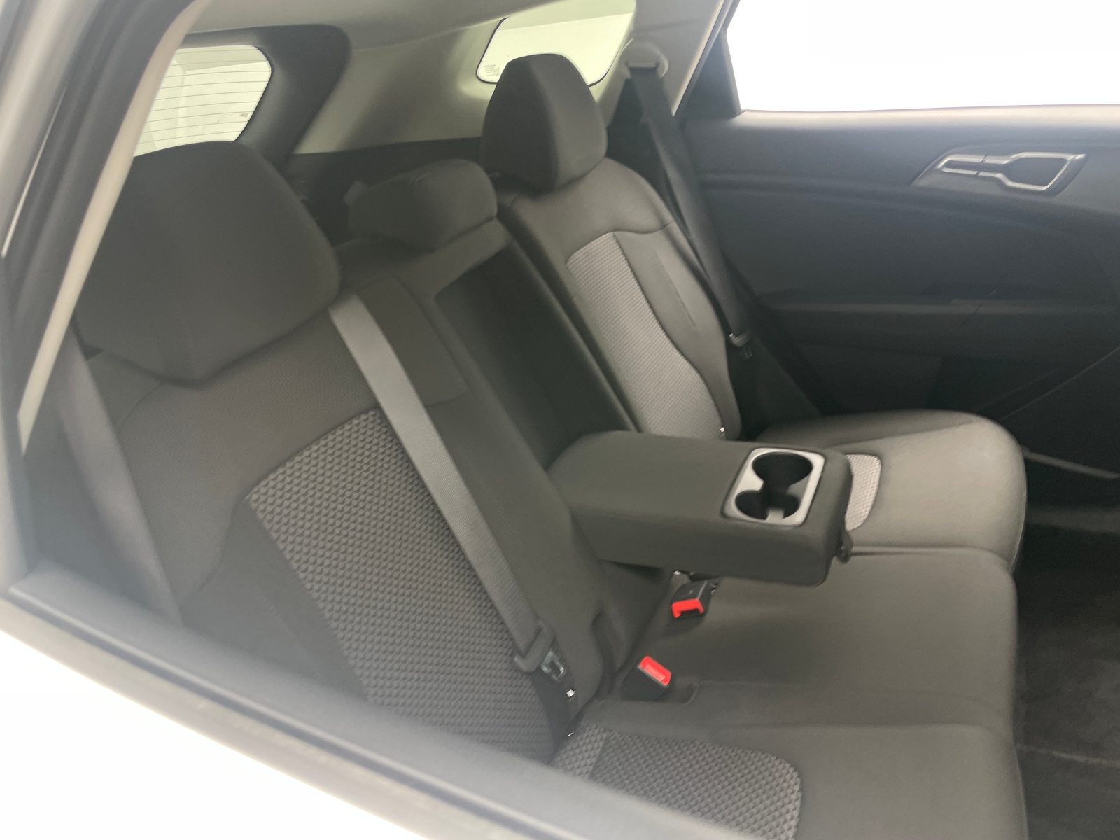 Thumbnail: 2024 Kia Sportage - 6