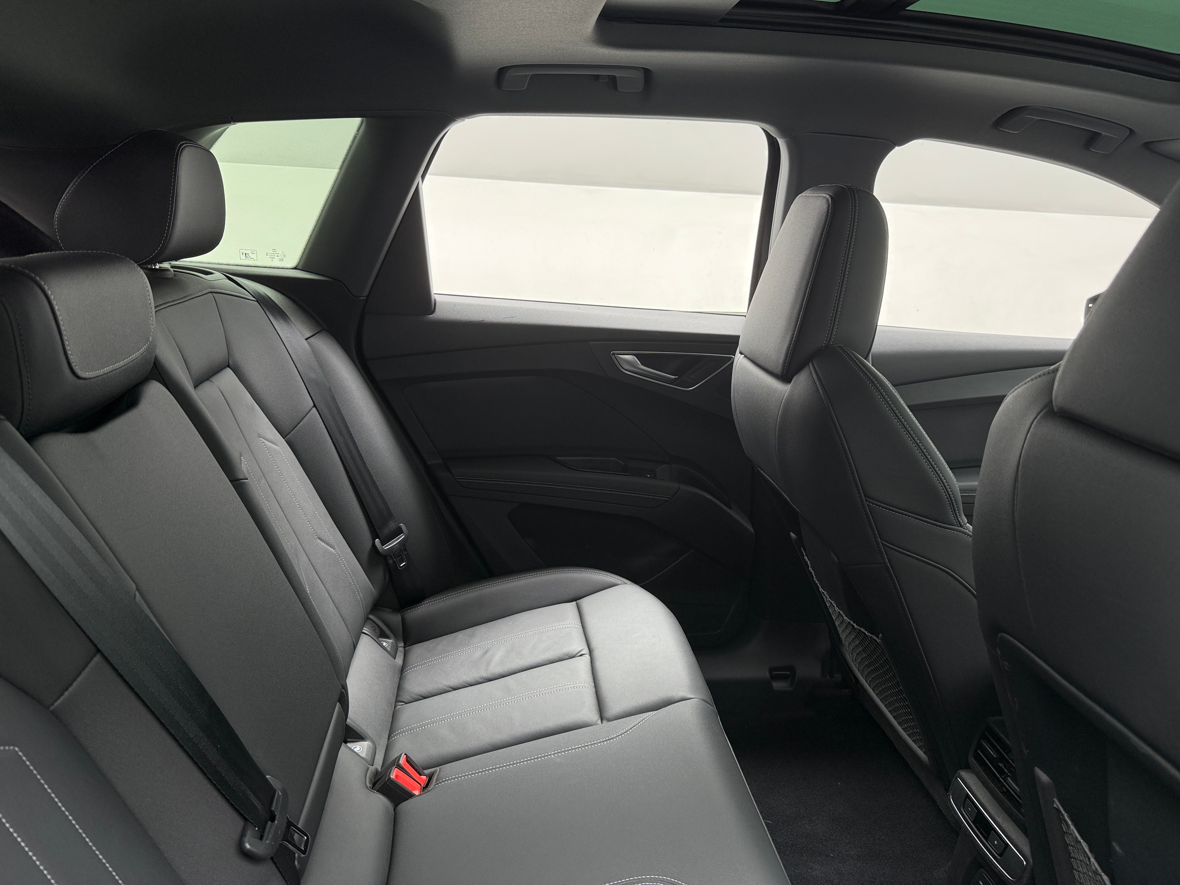 2022 Audi Q4 e-tron Premium Plus 5
