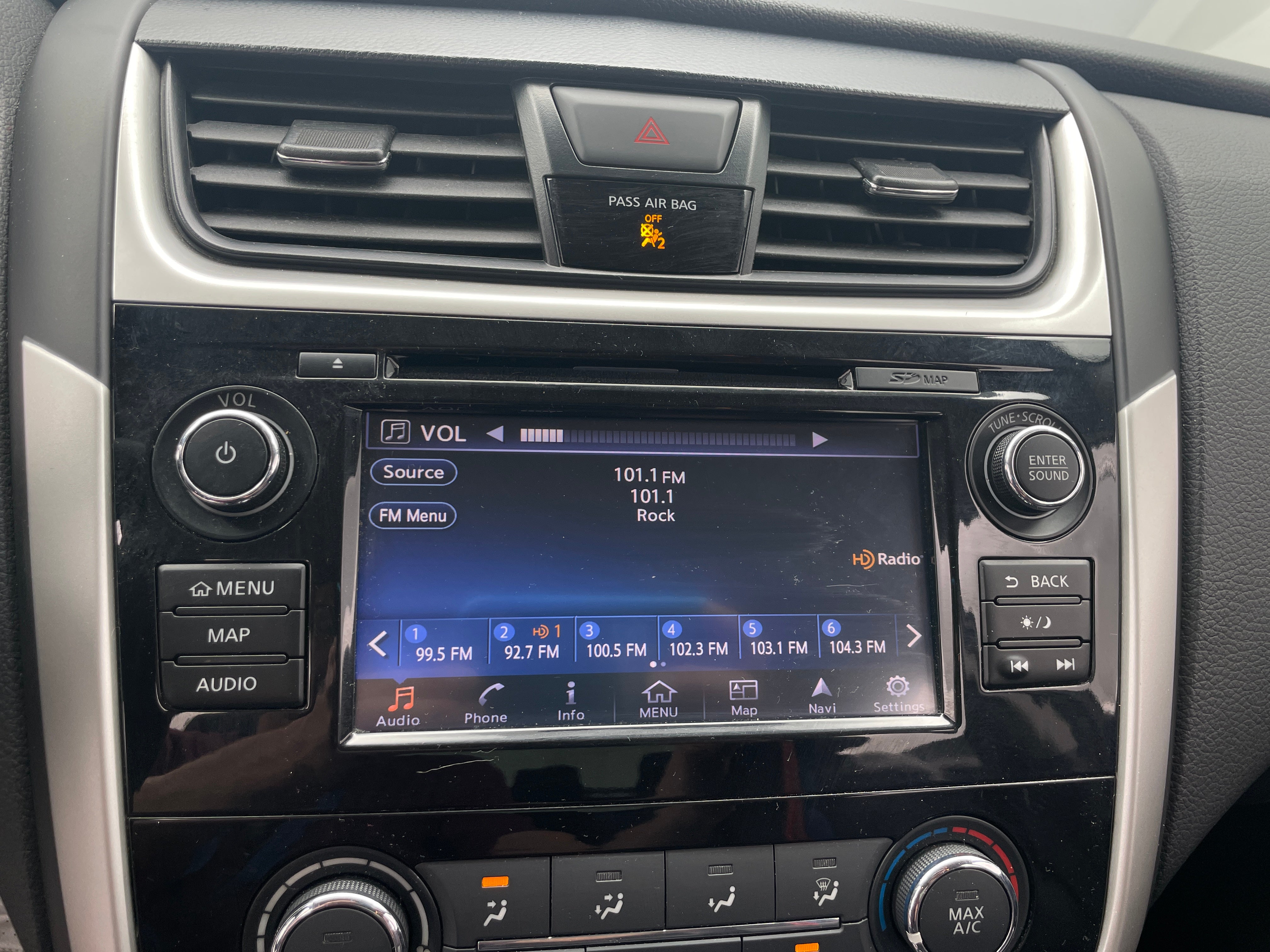 2018 Nissan Altima SR 4