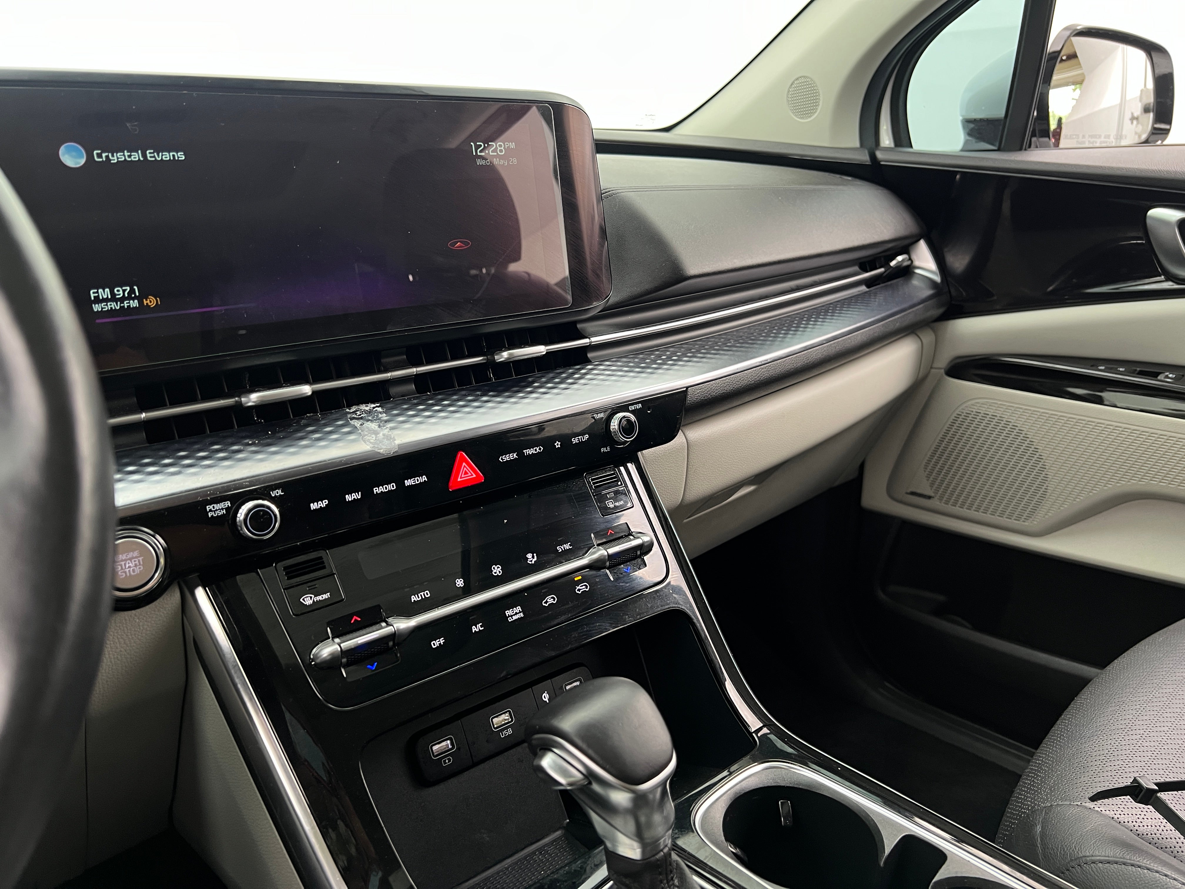 2022 Kia Carnival SX Prestige 3