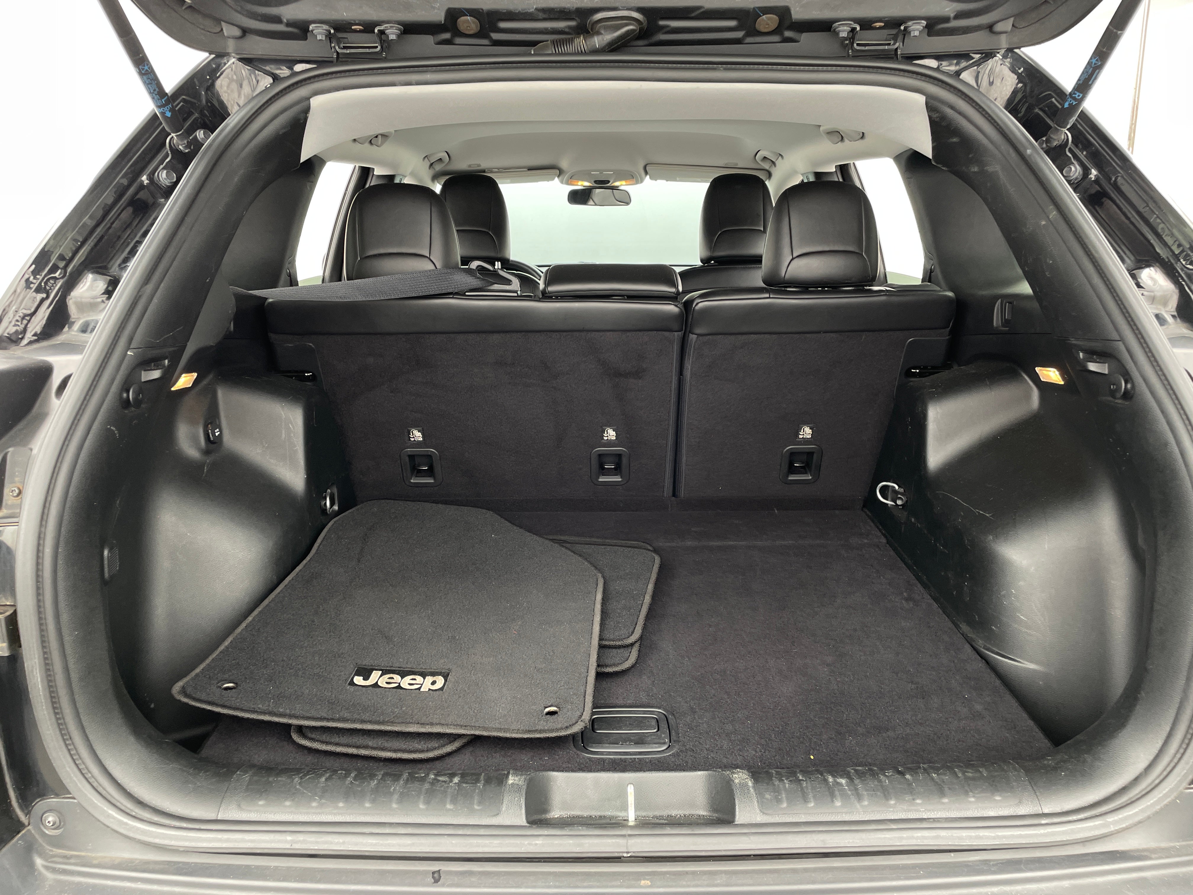 2019 Jeep Cherokee Latitude 7