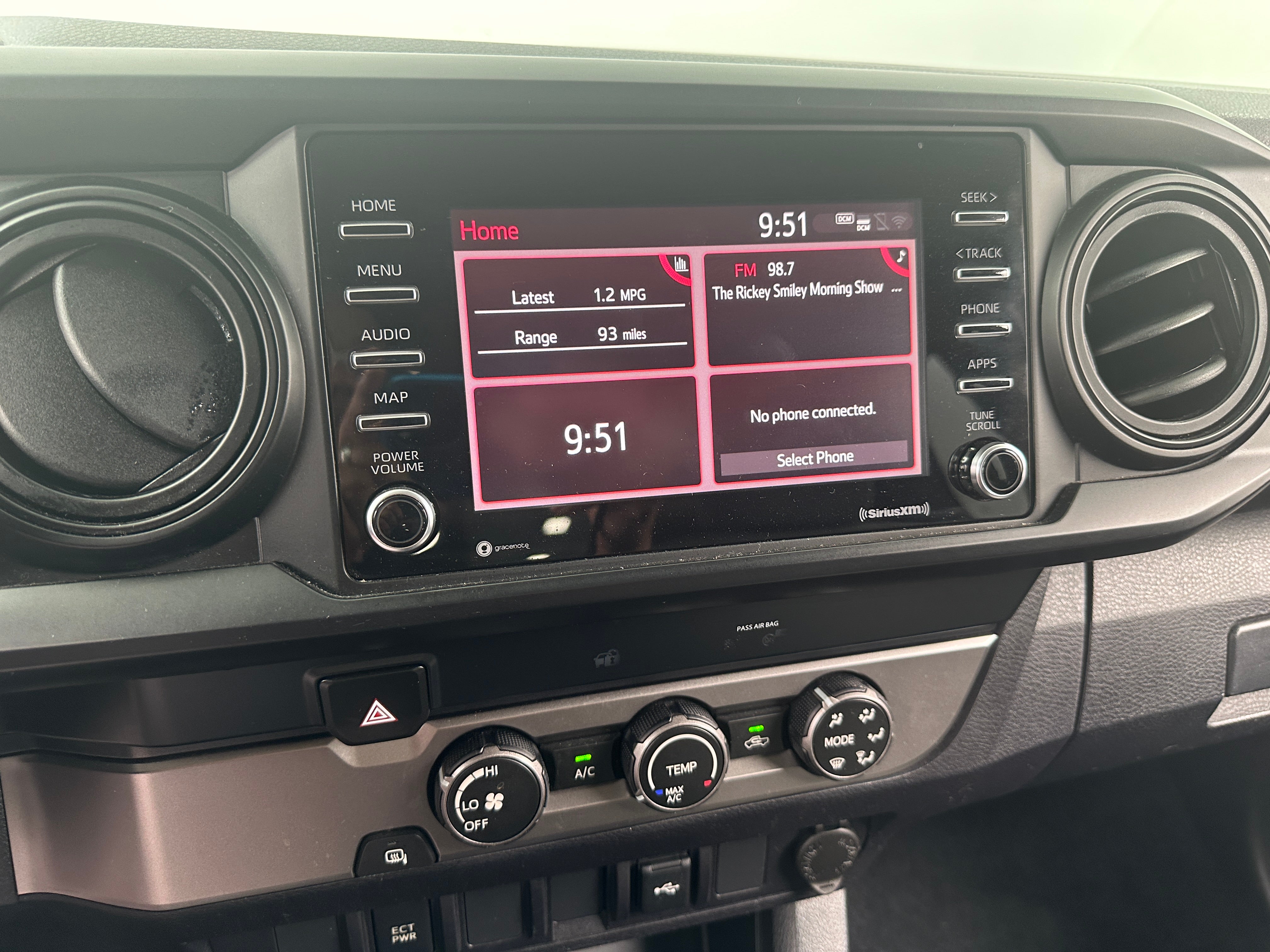 2020 Toyota Tacoma SR 4