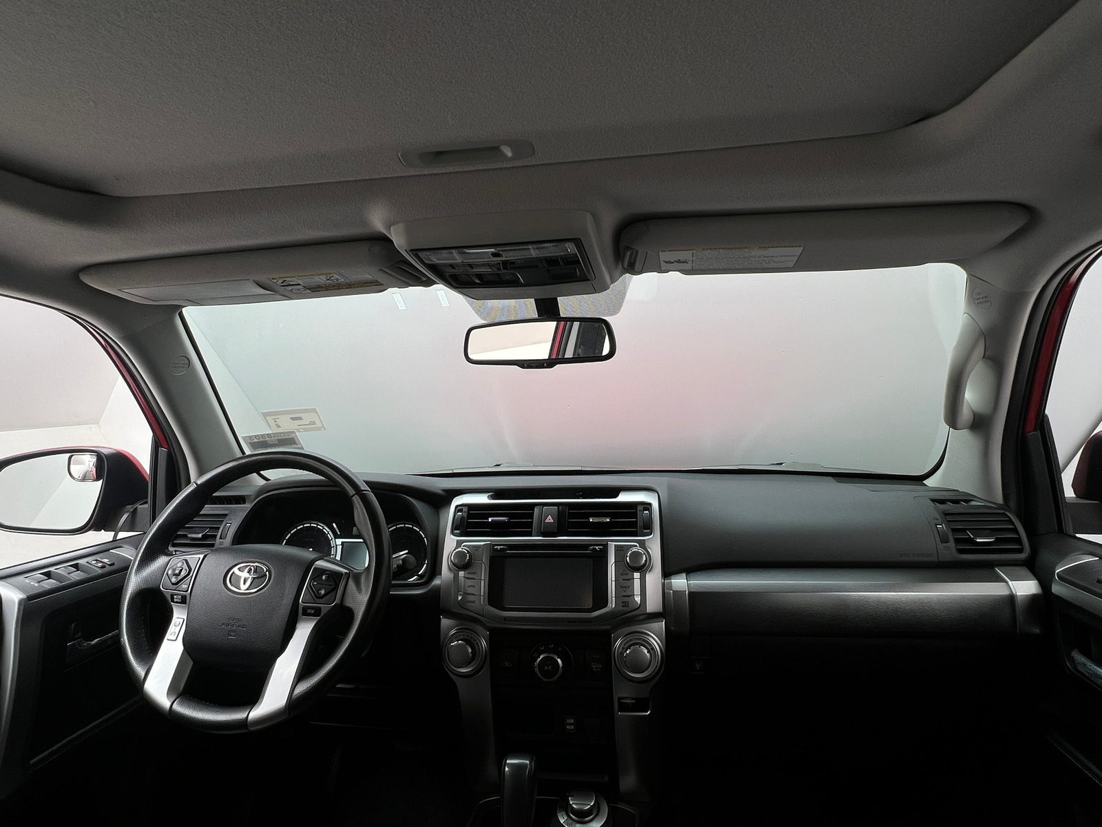 Thumbnail: 2016 Toyota 4Runner - 3