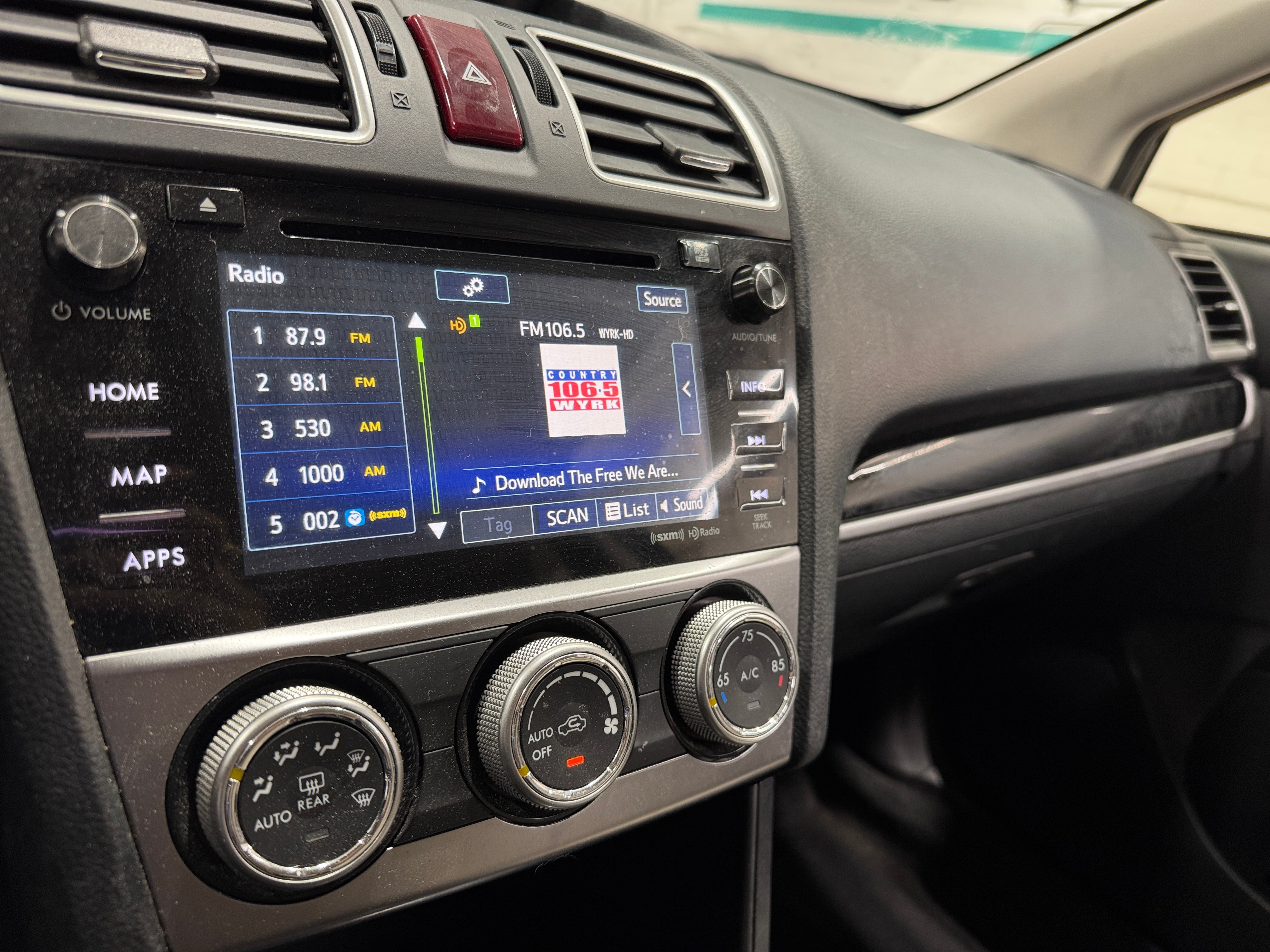 2017 Subaru Crosstrek Limited 3