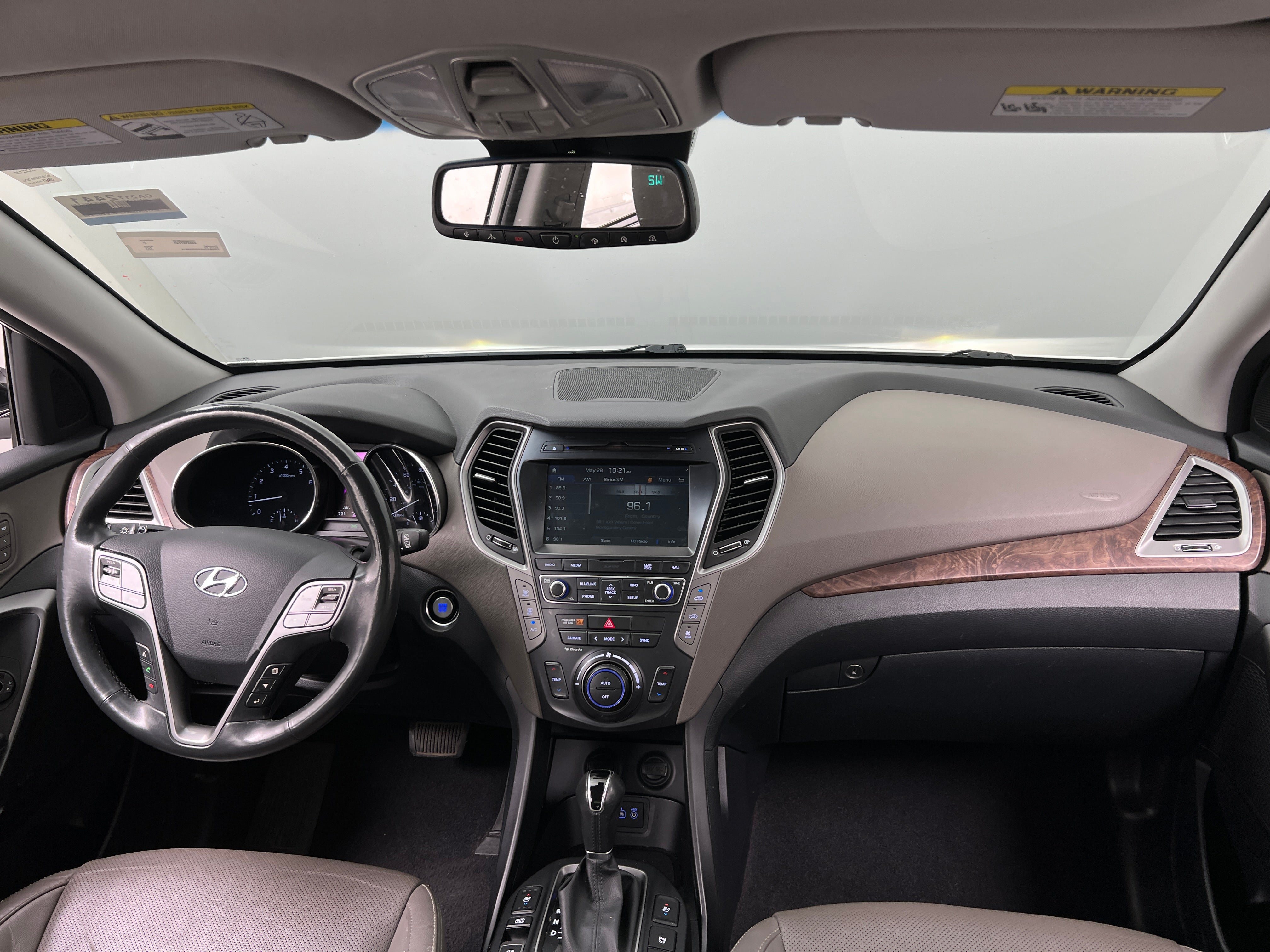 2017 Hyundai Santa Fe Limited 2