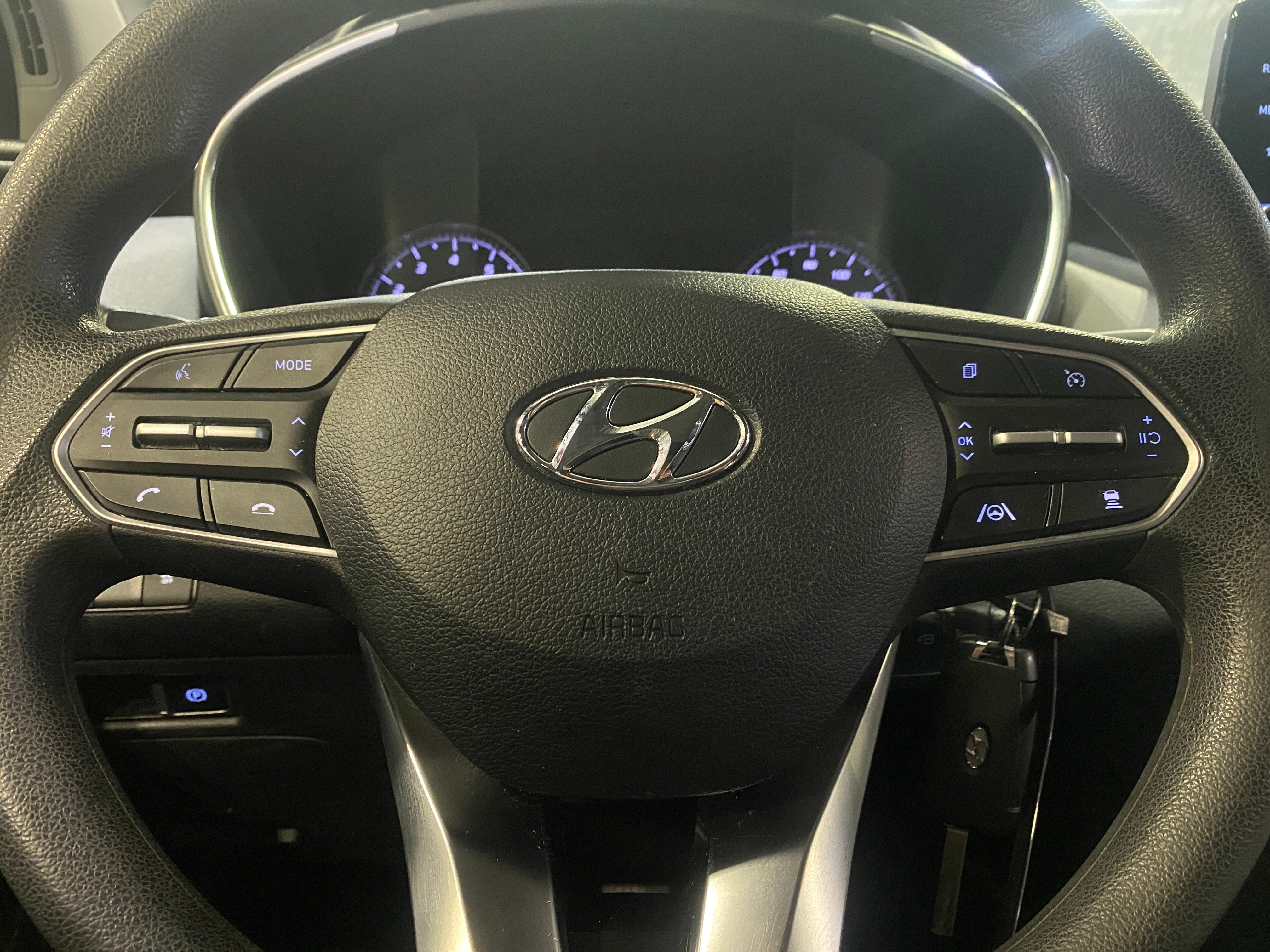 2022 Hyundai Santa Fe SE 5