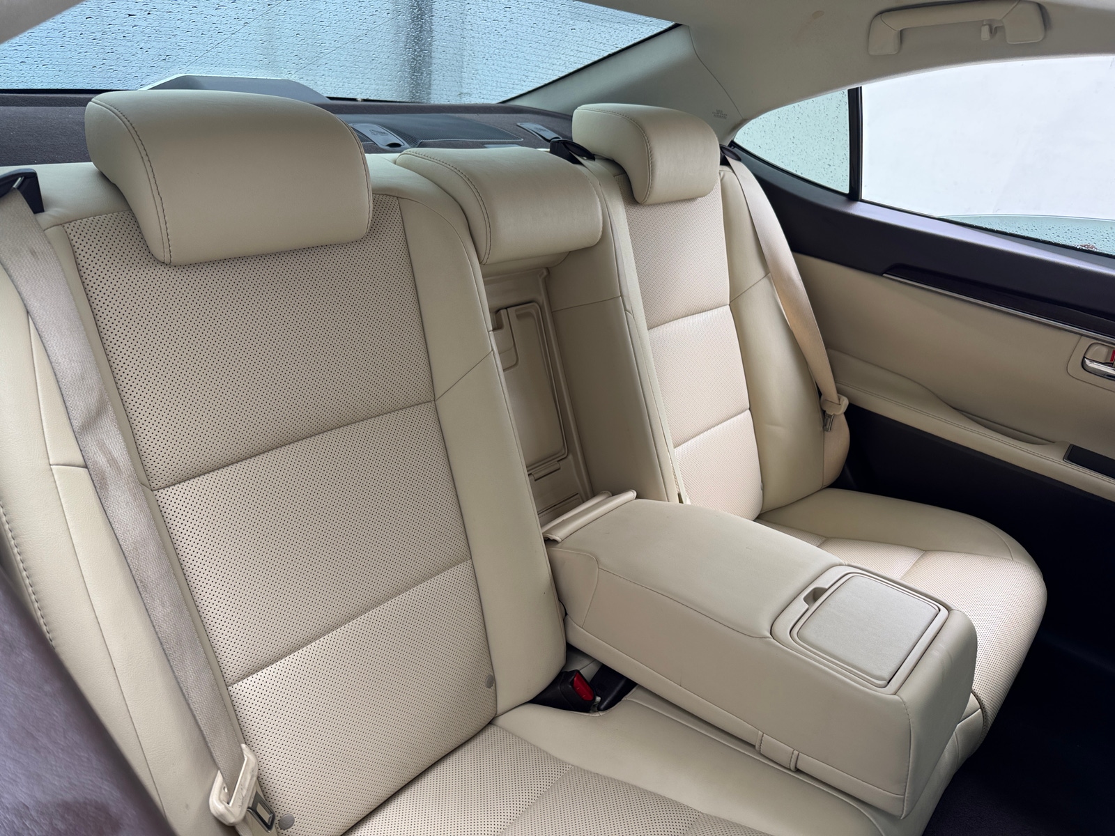 Thumbnail: 2016 Lexus ES - 5
