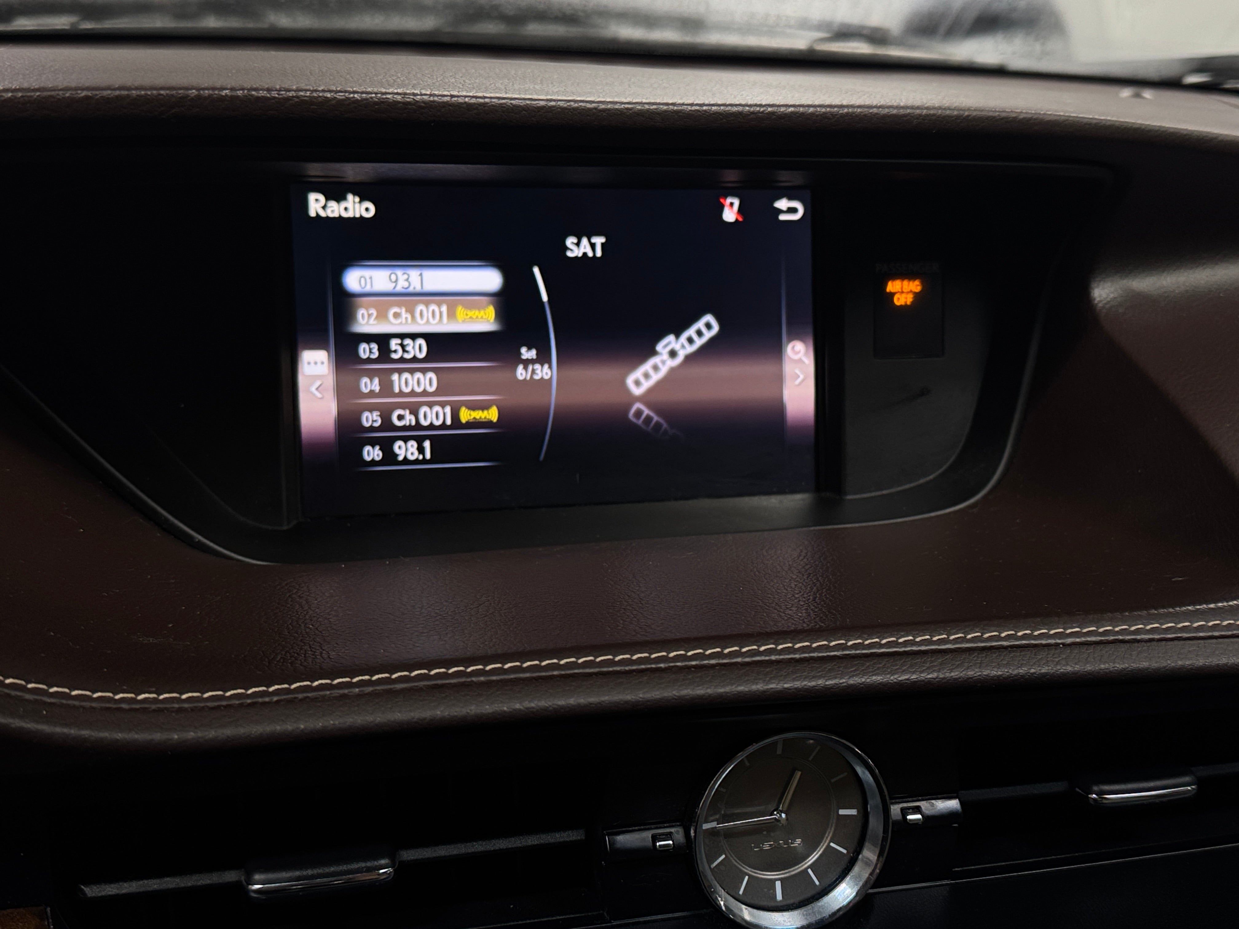 2016 Lexus ES 350 3