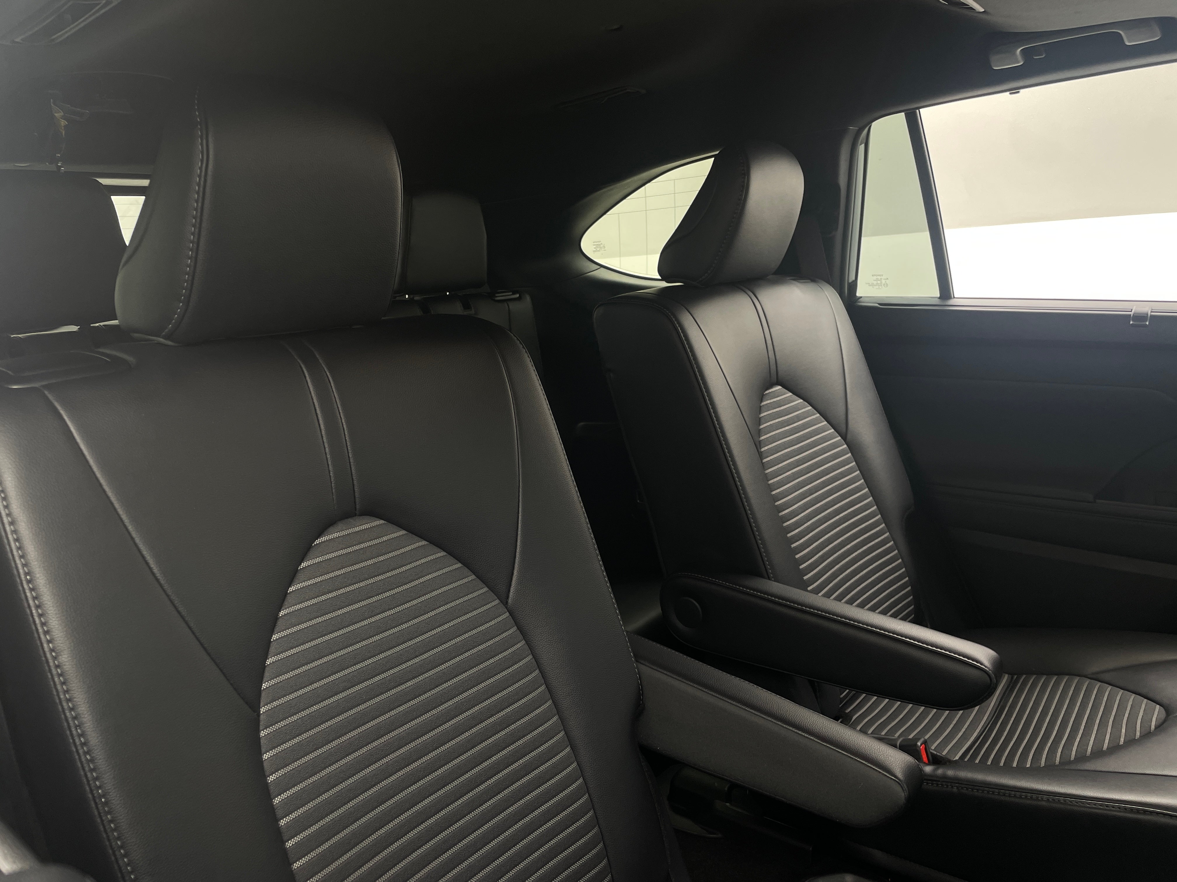 2024 Toyota Highlander XSE 5