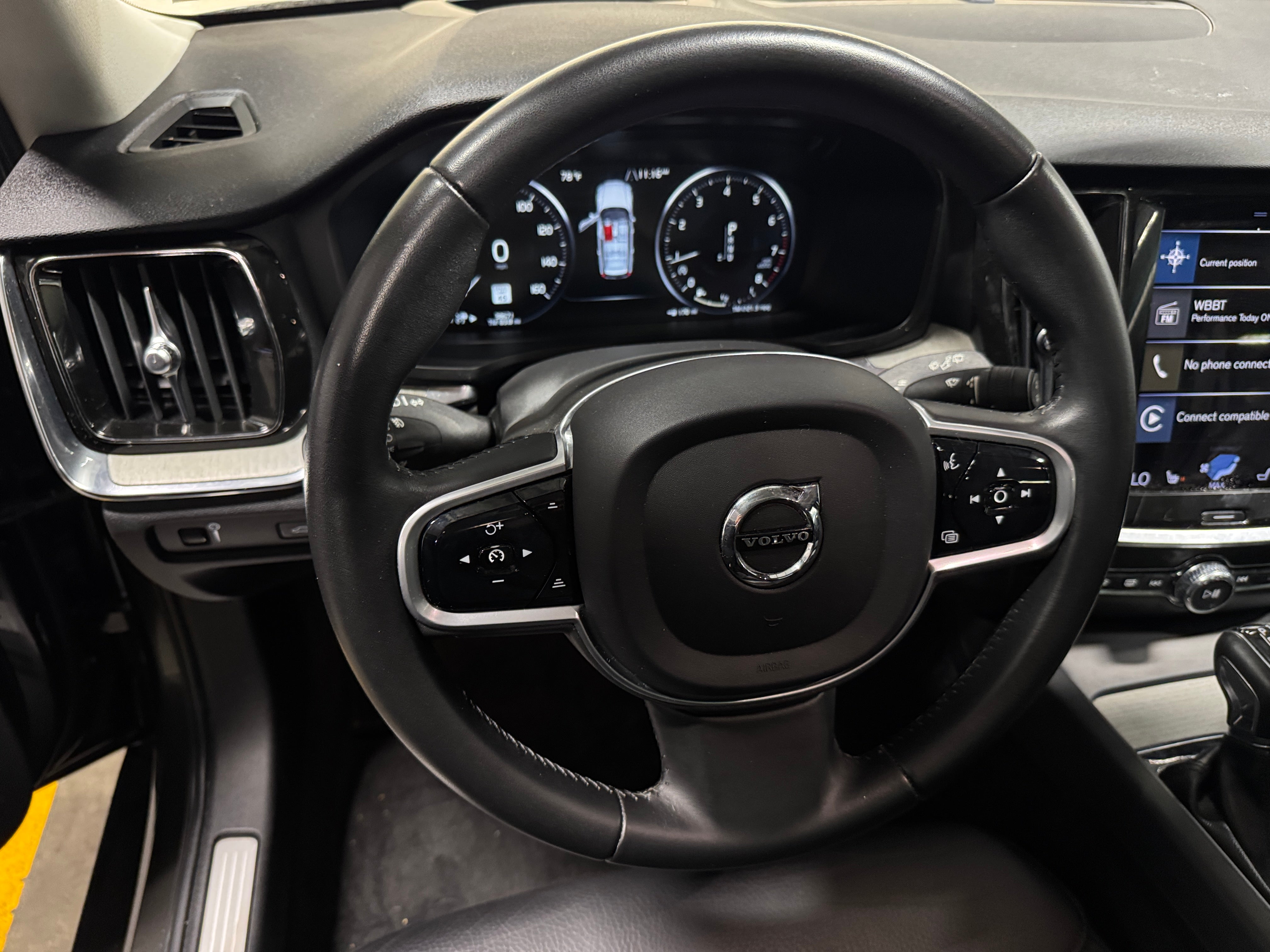 2021 Volvo V60 T5 4