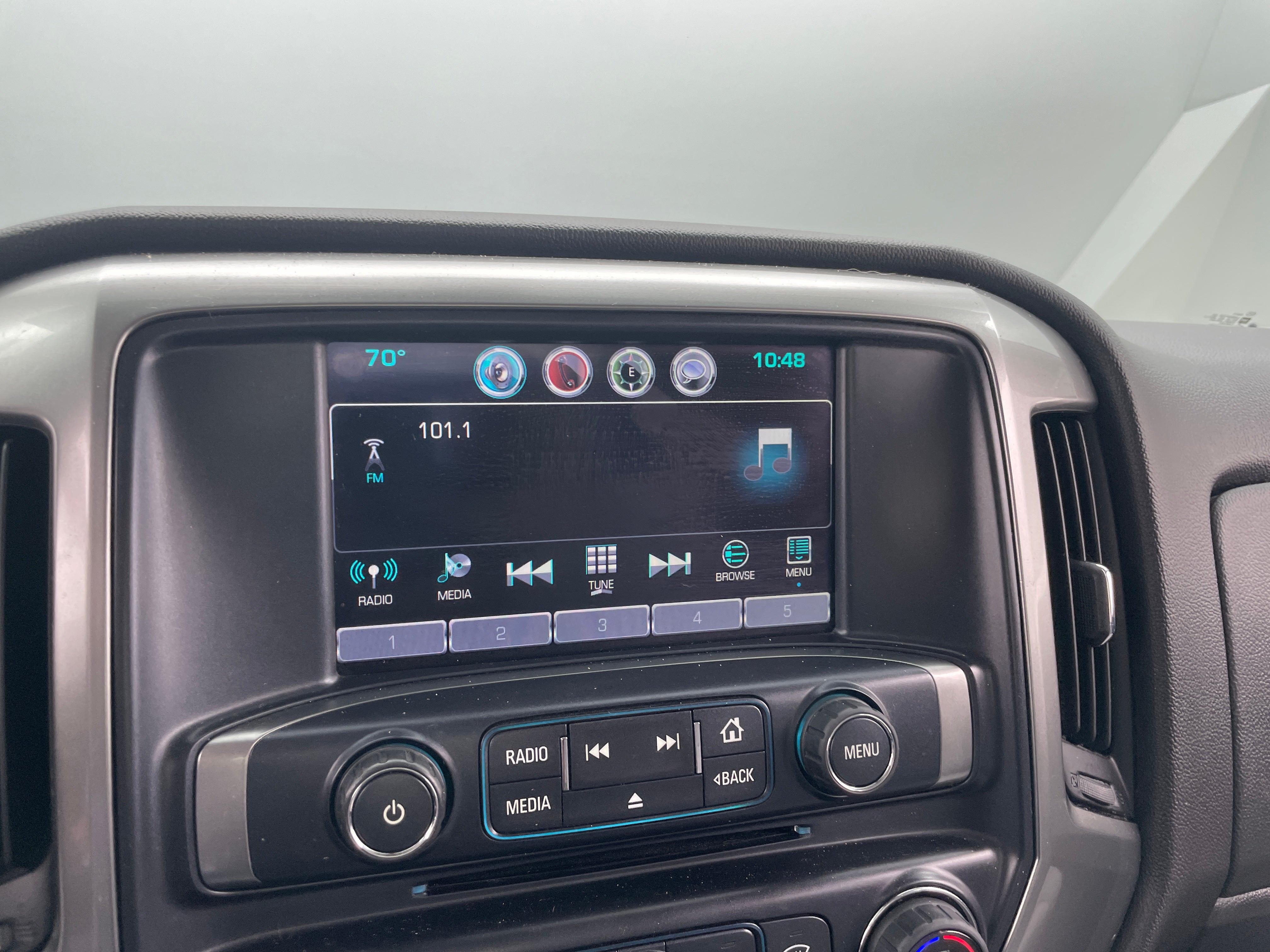 2016 Chevrolet Silverado 1500 LT 4