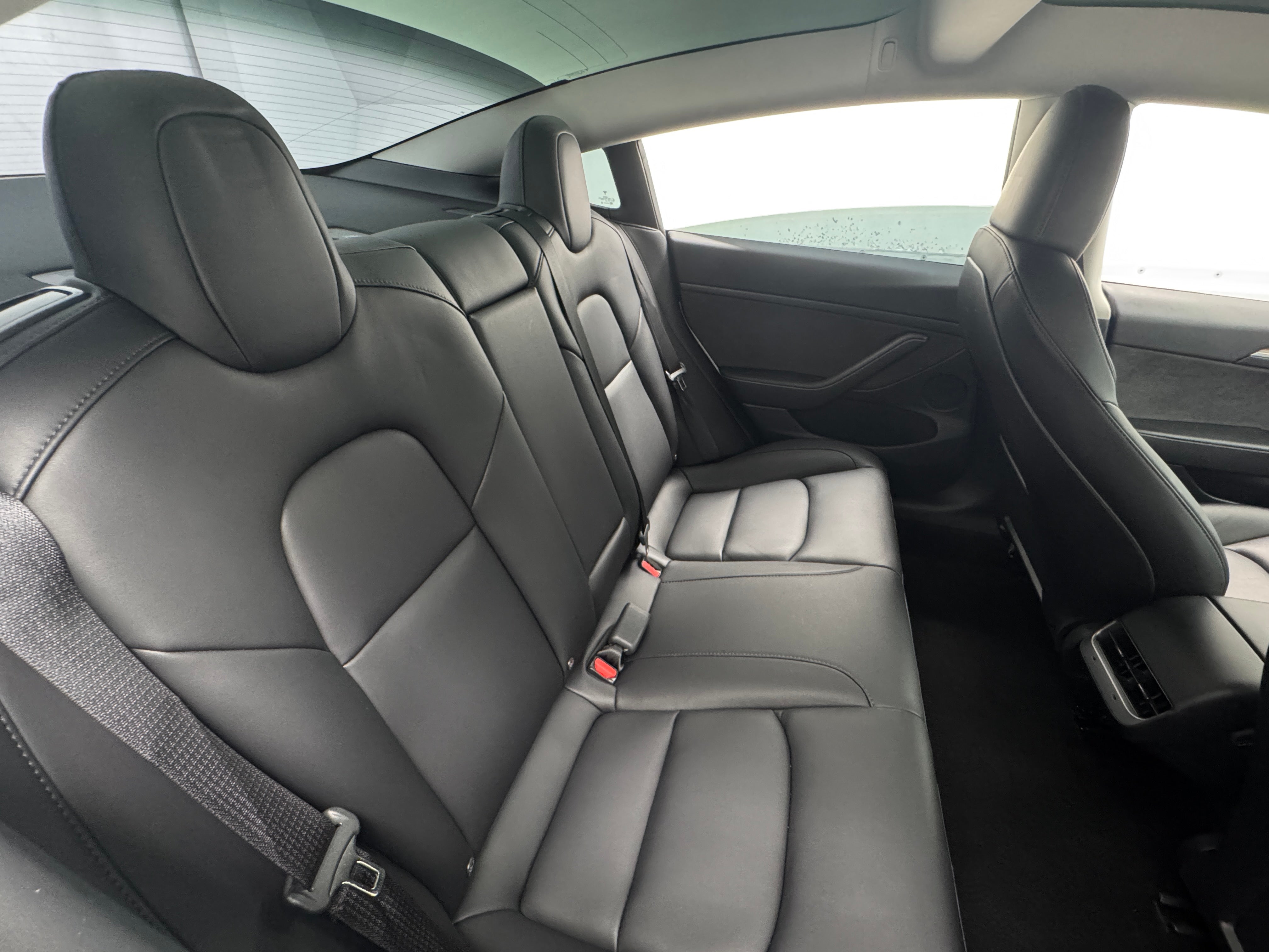 2023 Tesla Model 3 Standard Range 5