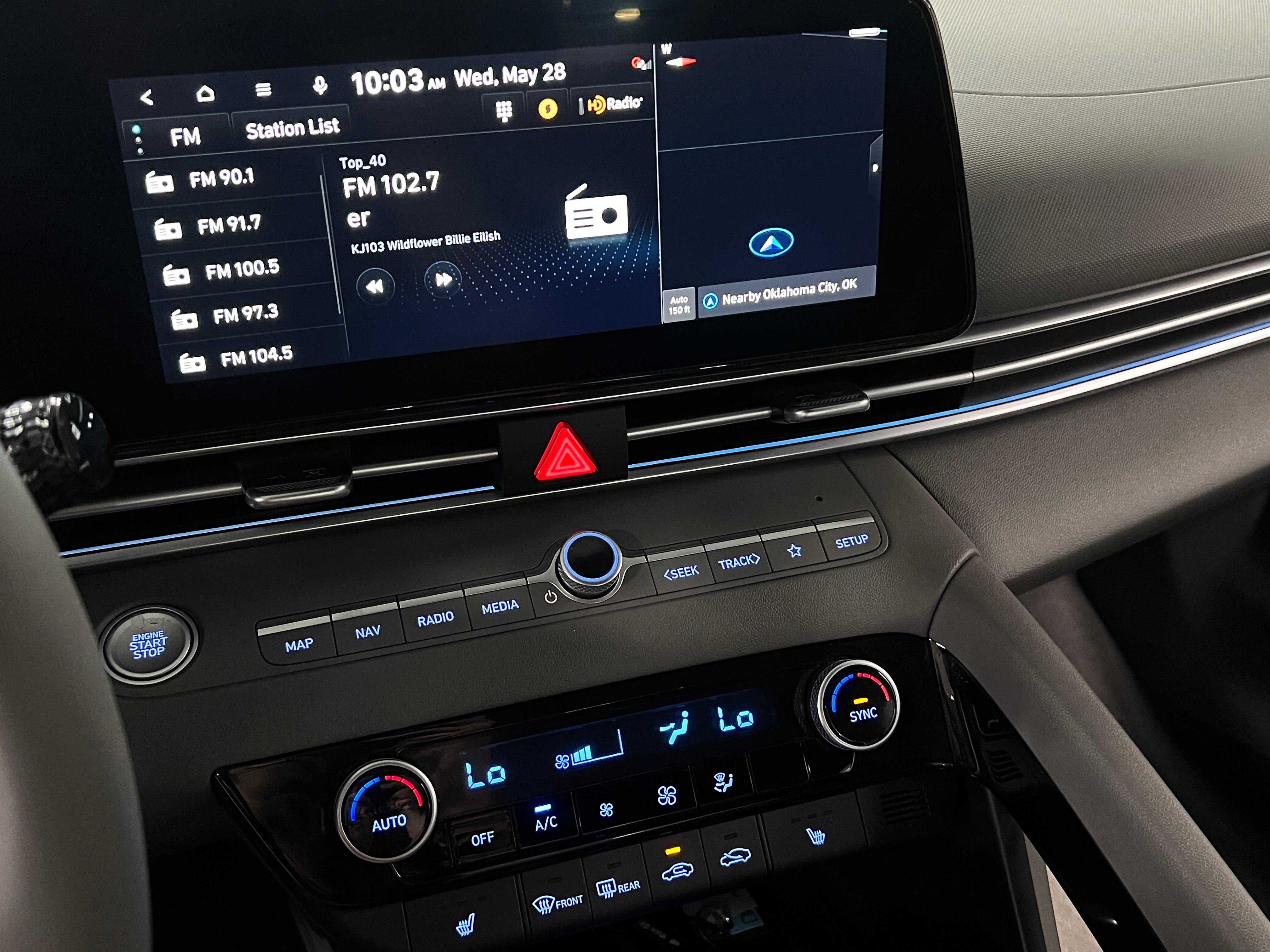 2025 Hyundai Elantra SEL 4