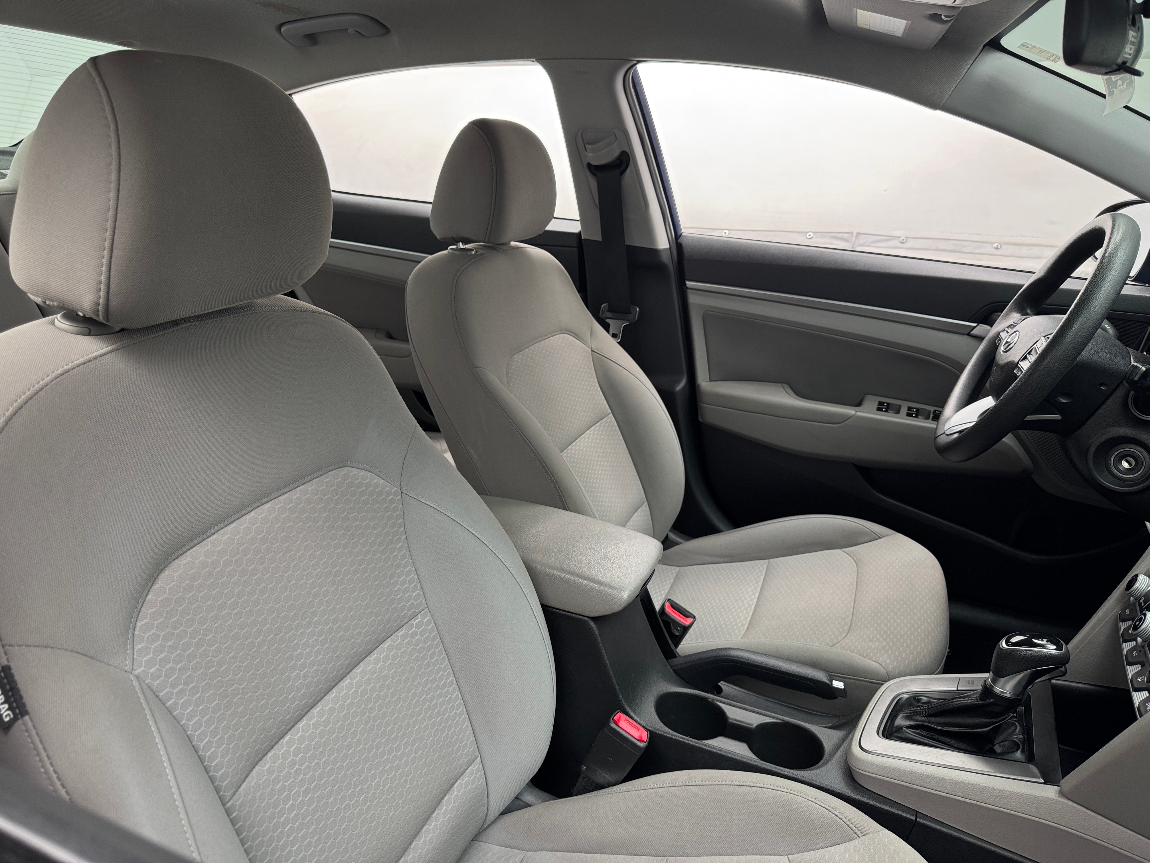 2020 Hyundai Elantra SEL 2