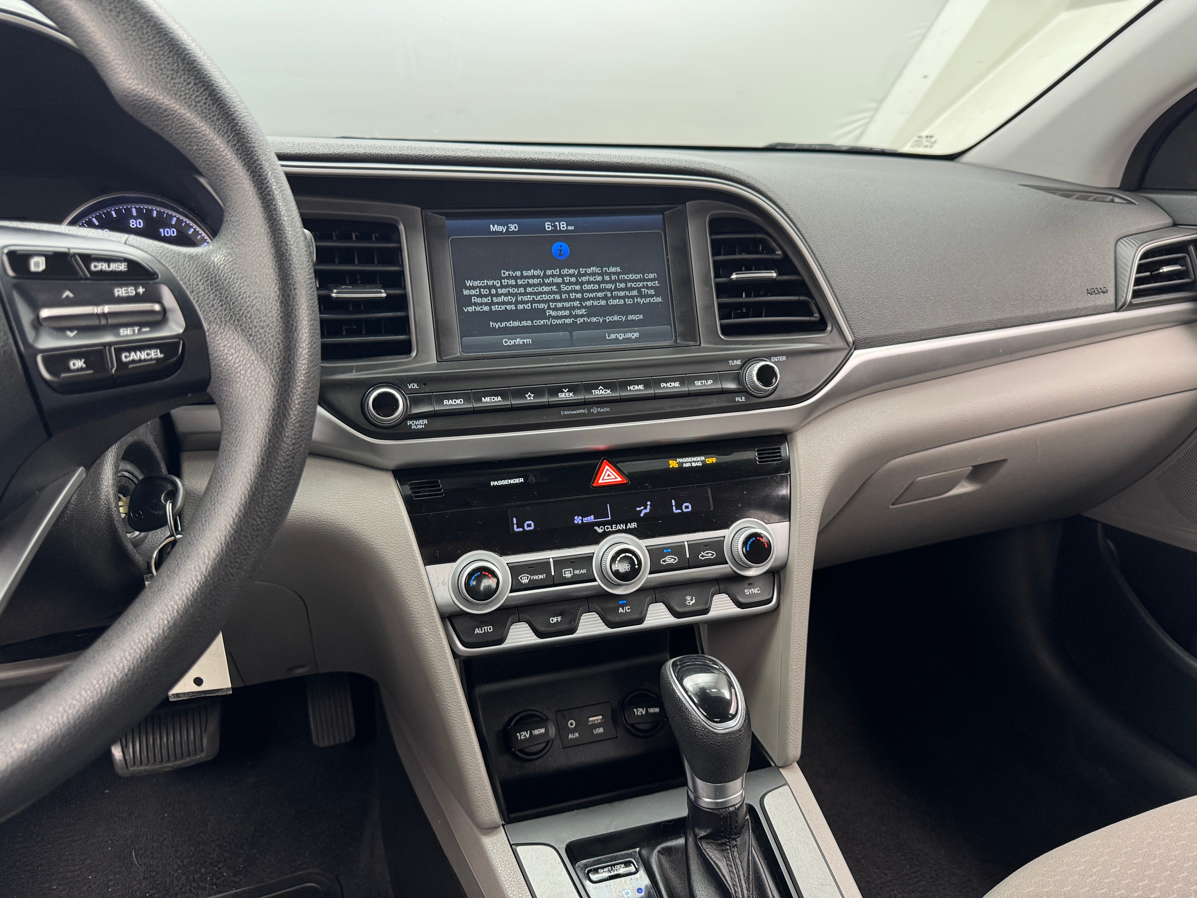 2020 Hyundai Elantra SEL 4
