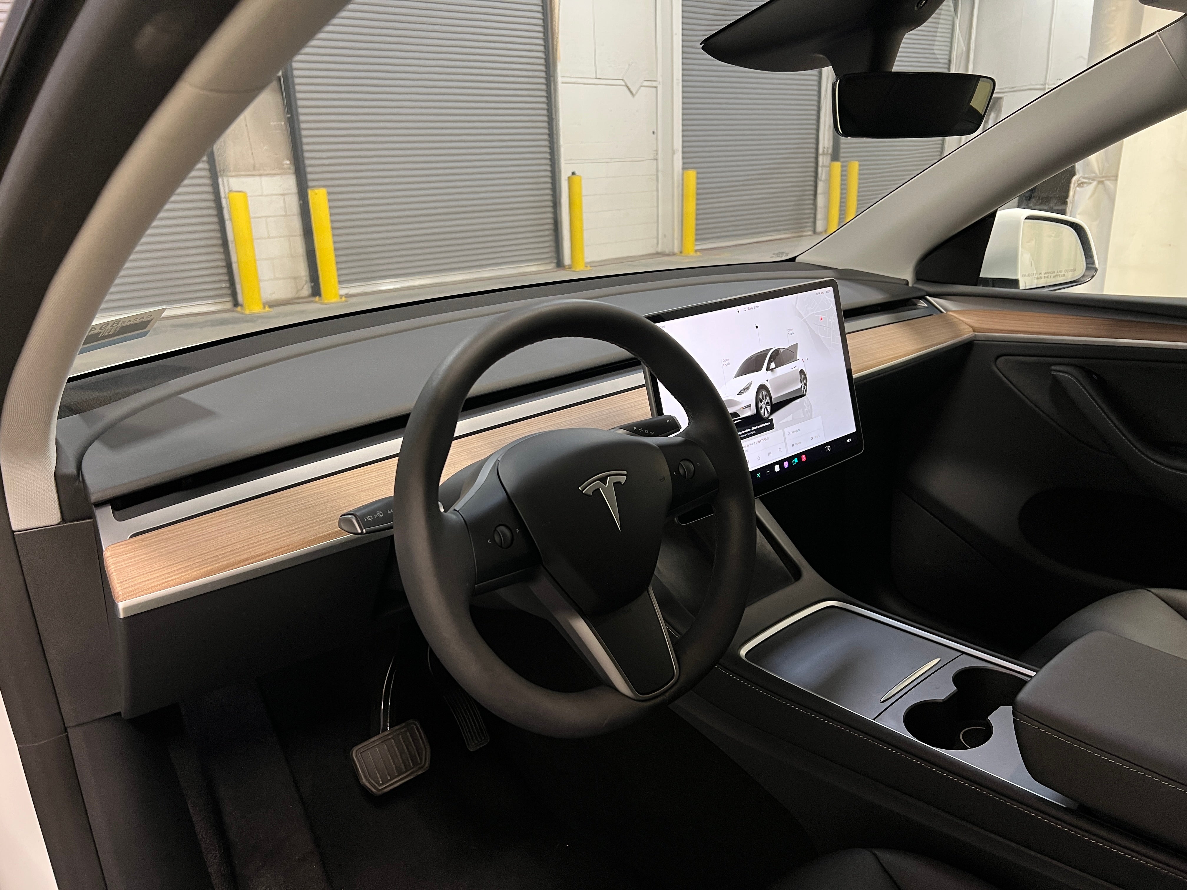 2024 Tesla Model Y Long Range 2