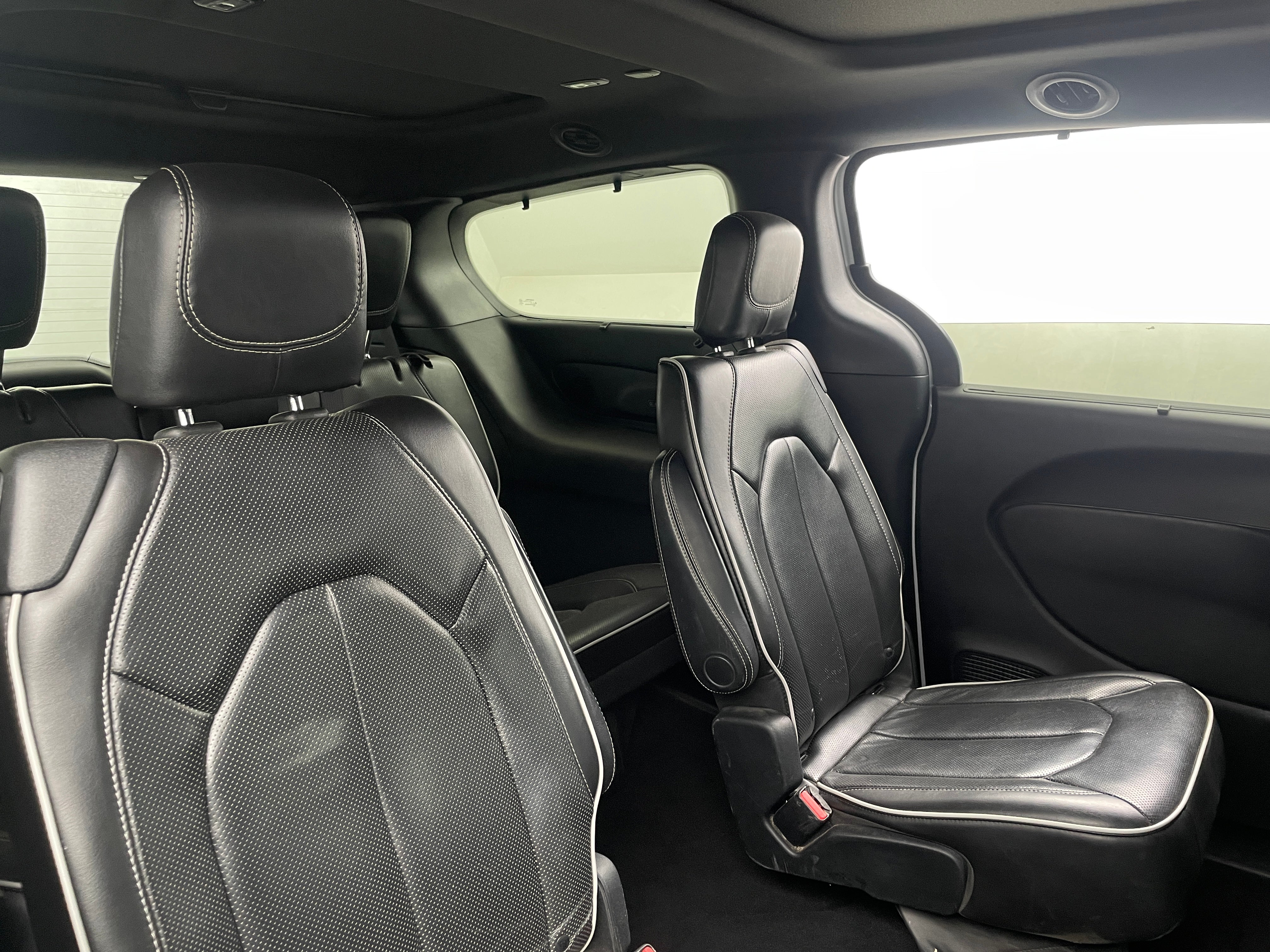 2020 Chrysler Pacifica Limited 5