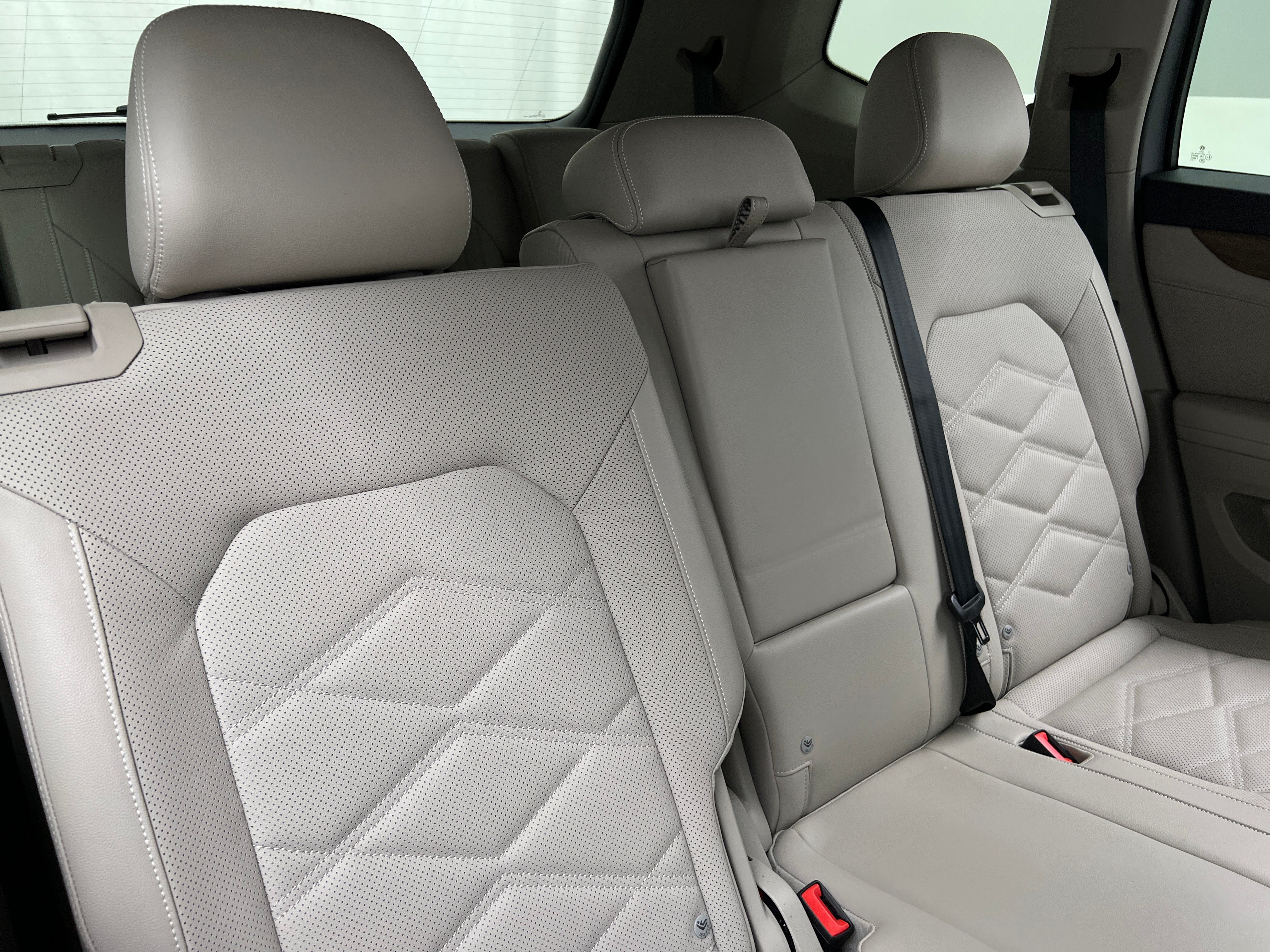 2024 Volkswagen Atlas SE 5