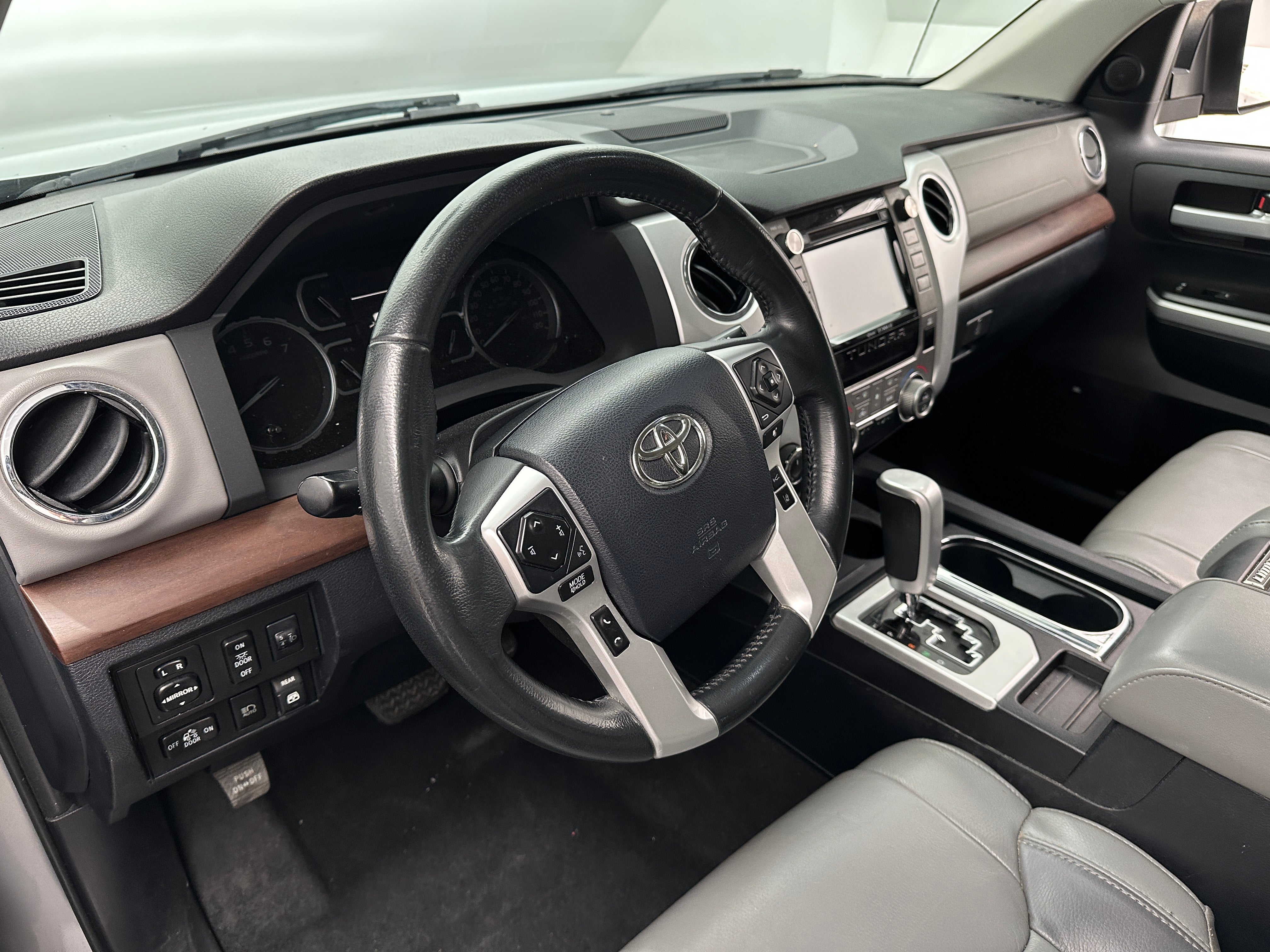 2018 Toyota Tundra Limited 4