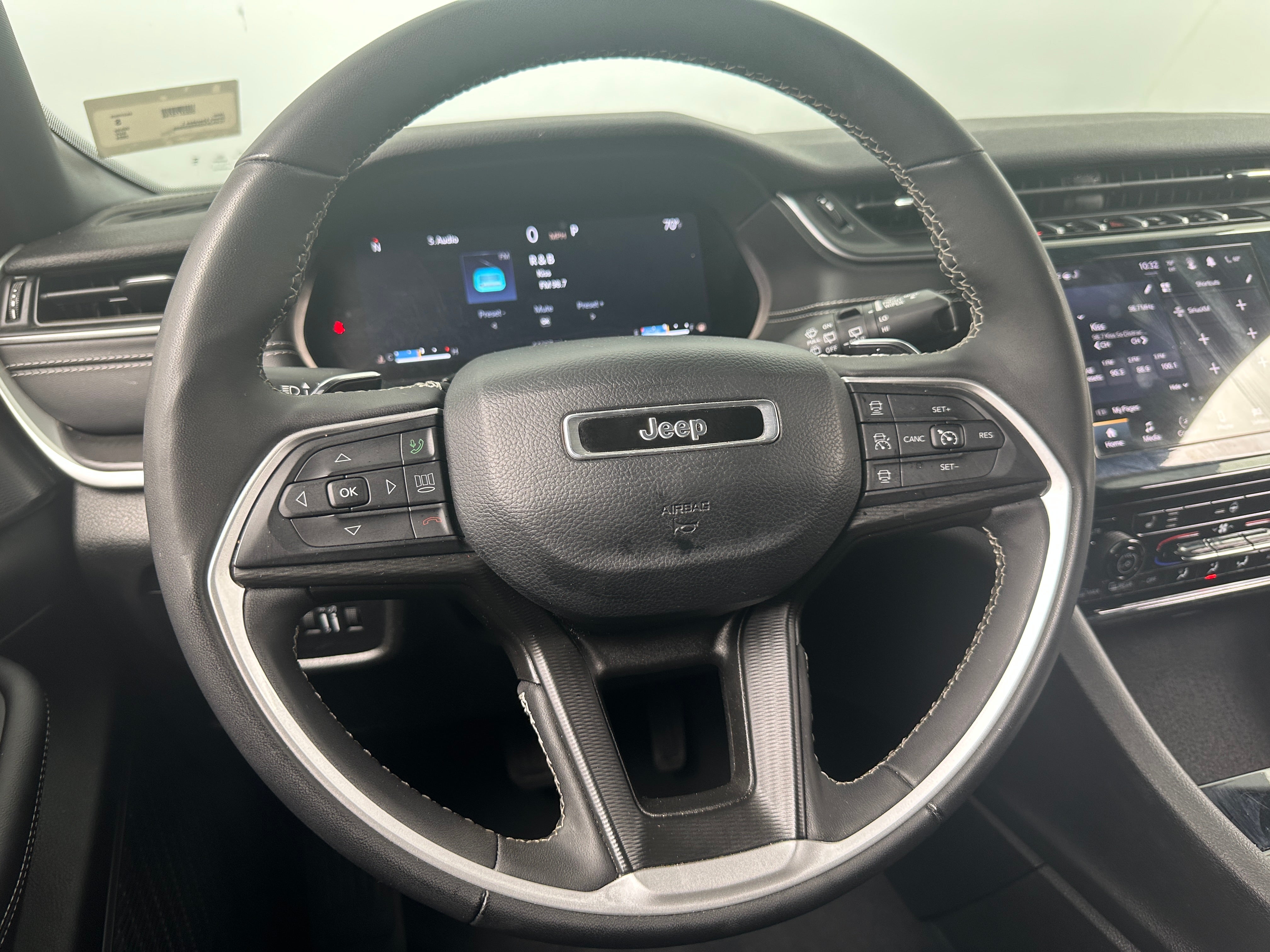 2024 Jeep Grand Cherokee L Altitude 4