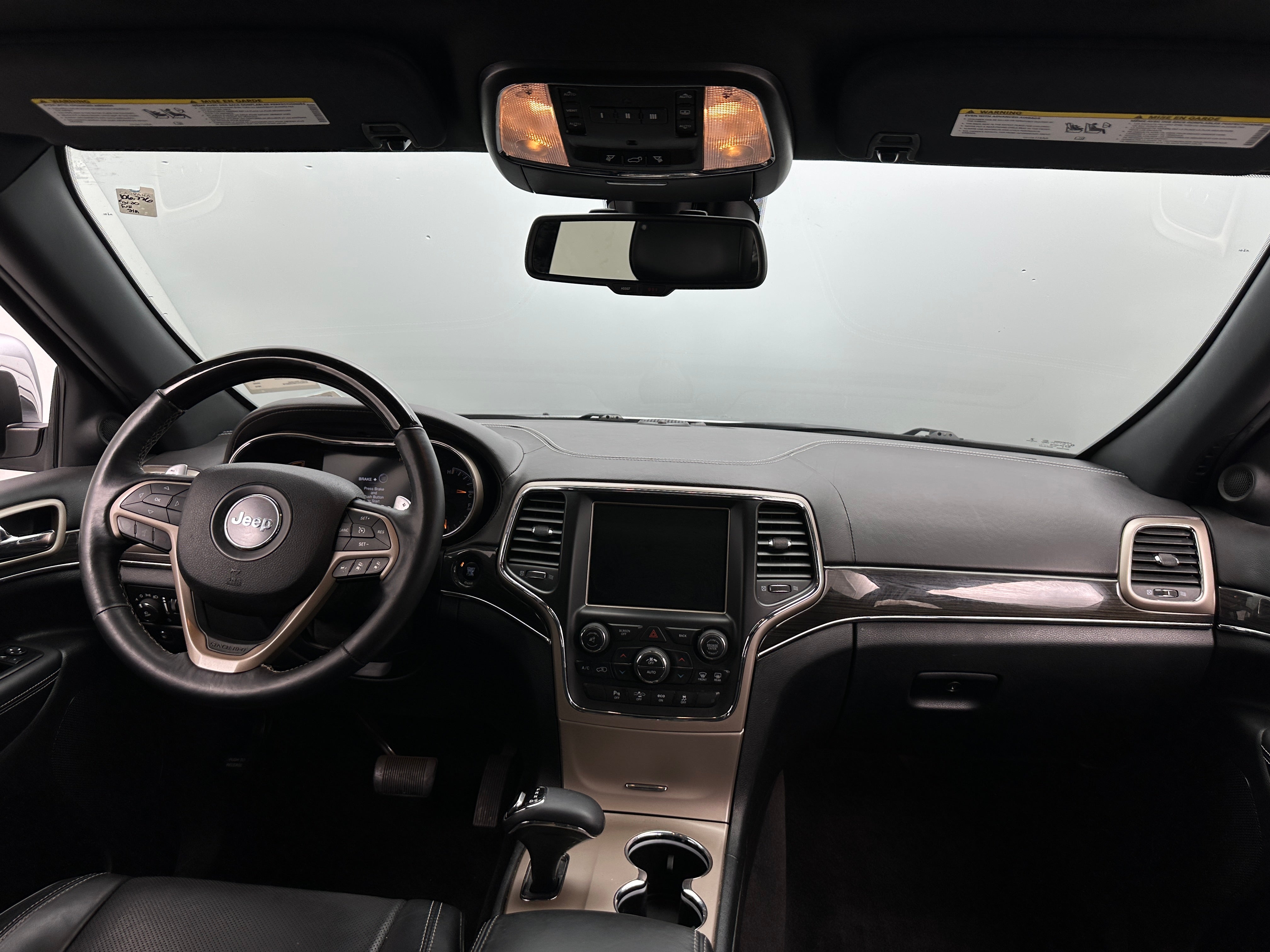 2014 Jeep Grand Cherokee Overland 2