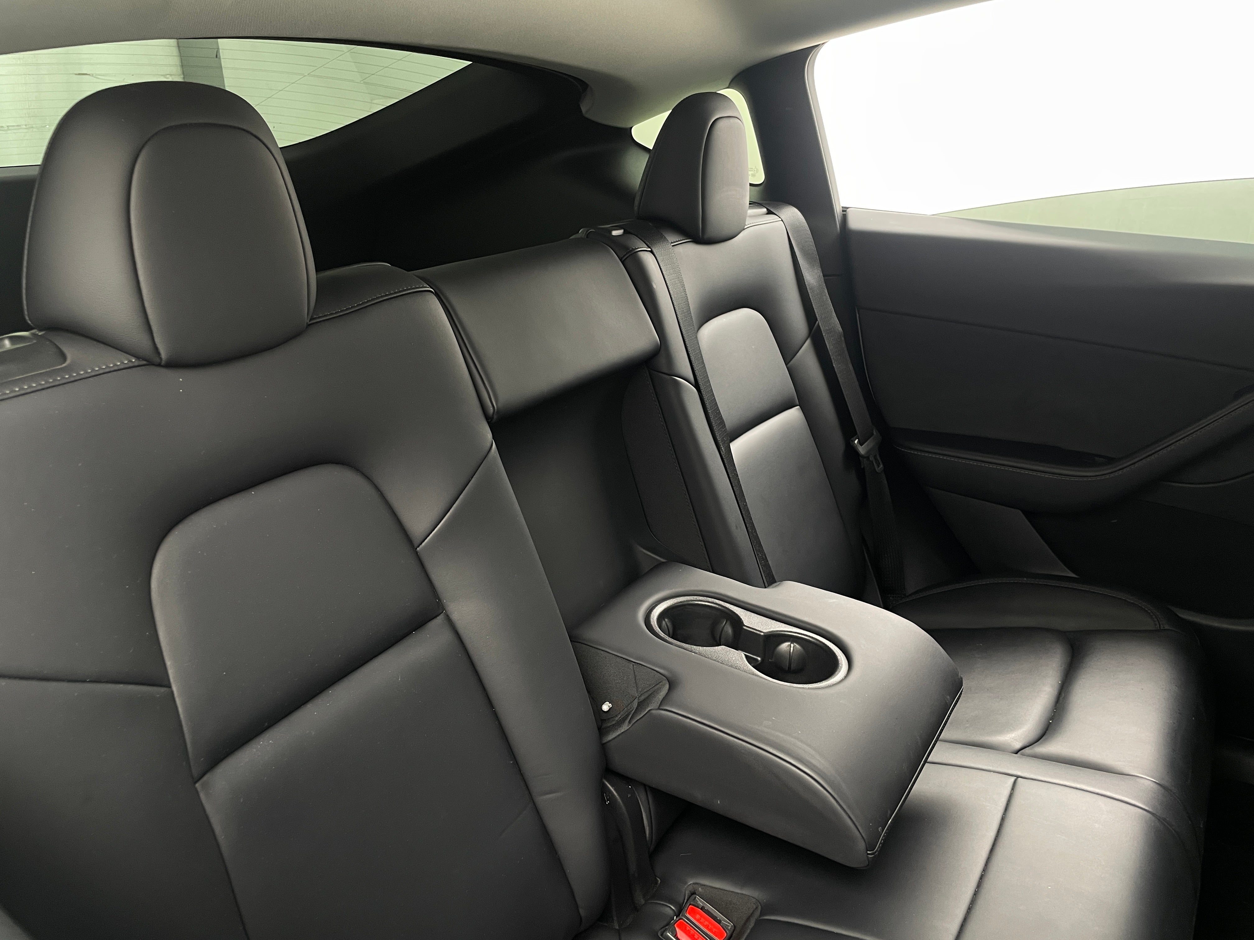 2022 Tesla Model Y Long Range 5
