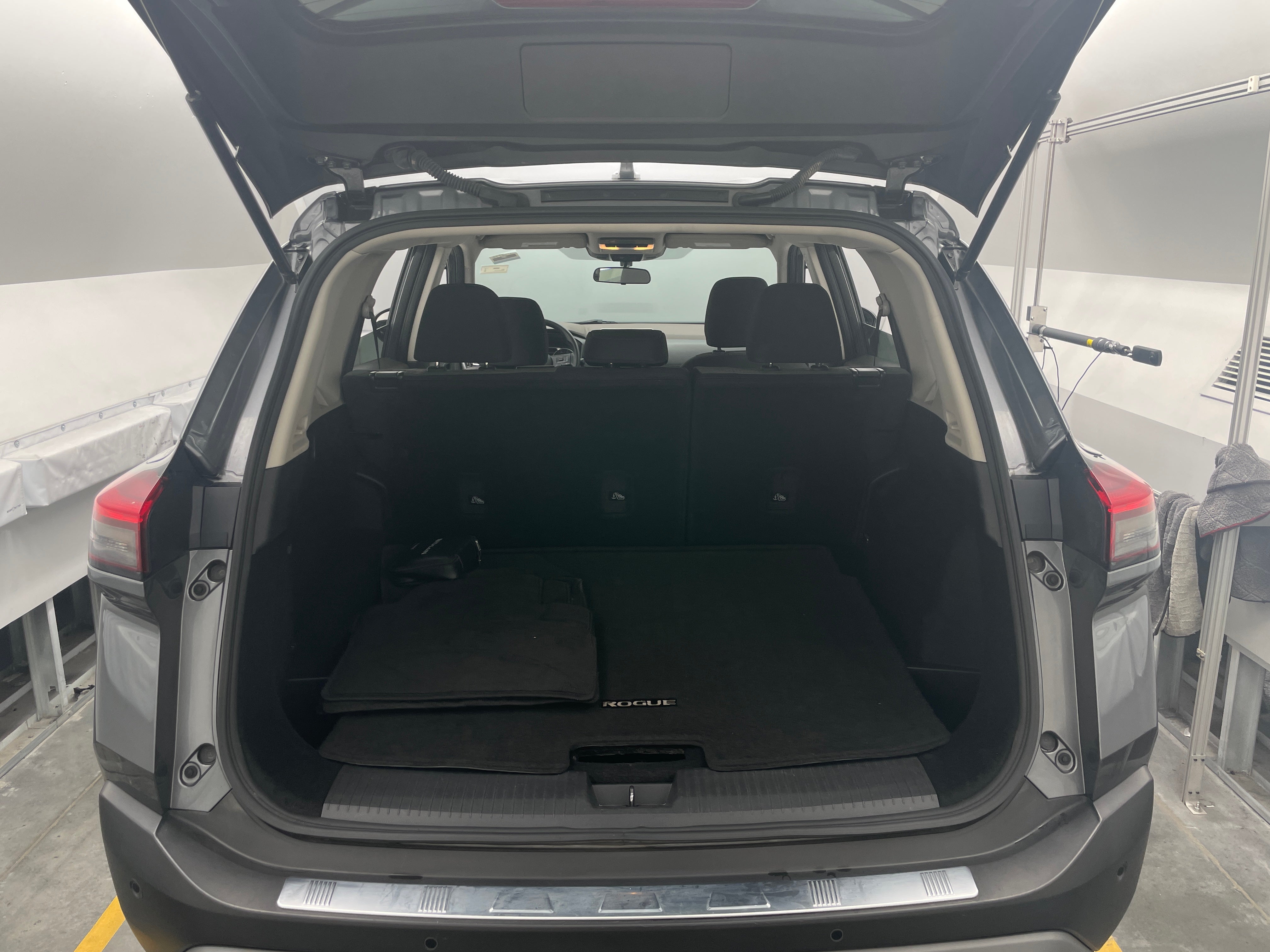 2023 Nissan Rogue SV 7