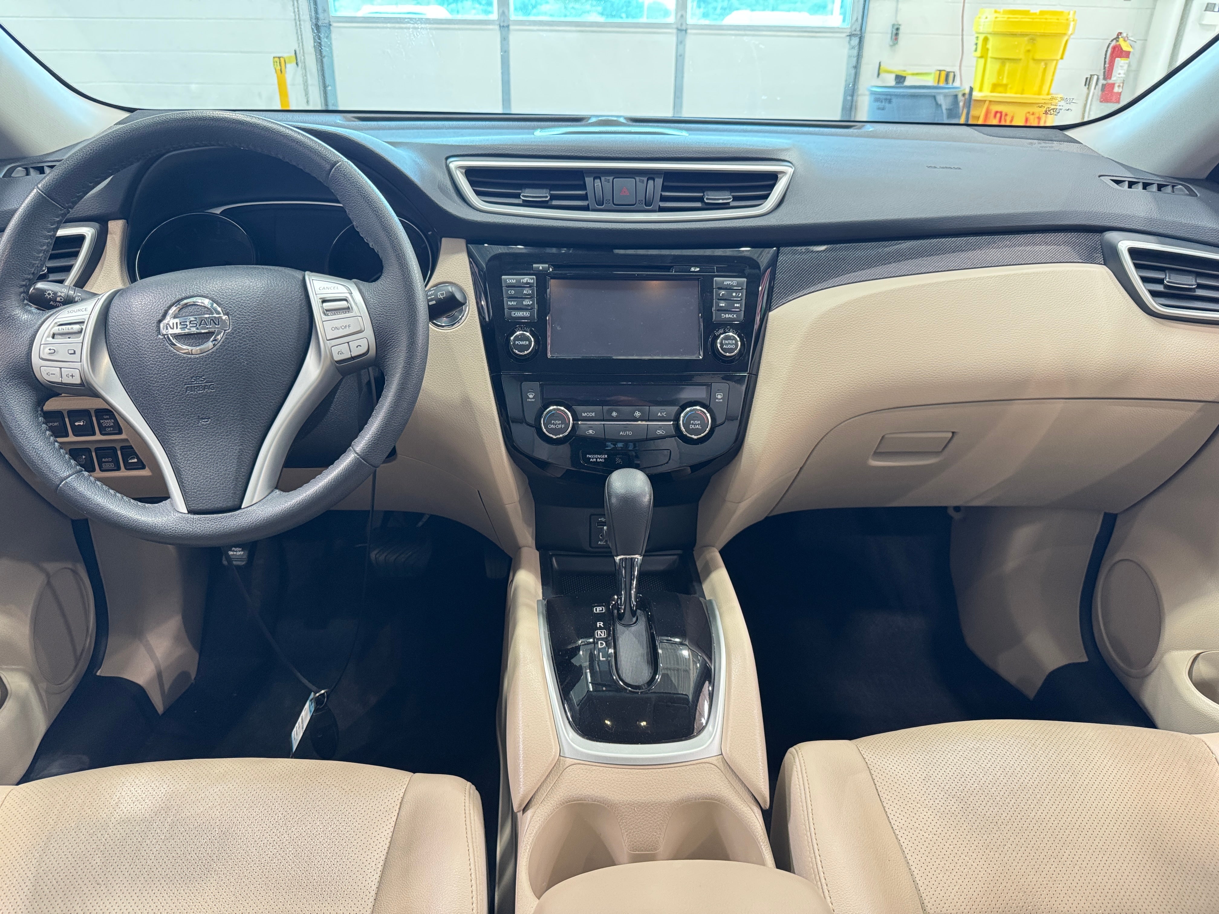 2016 Nissan Rogue SL 2