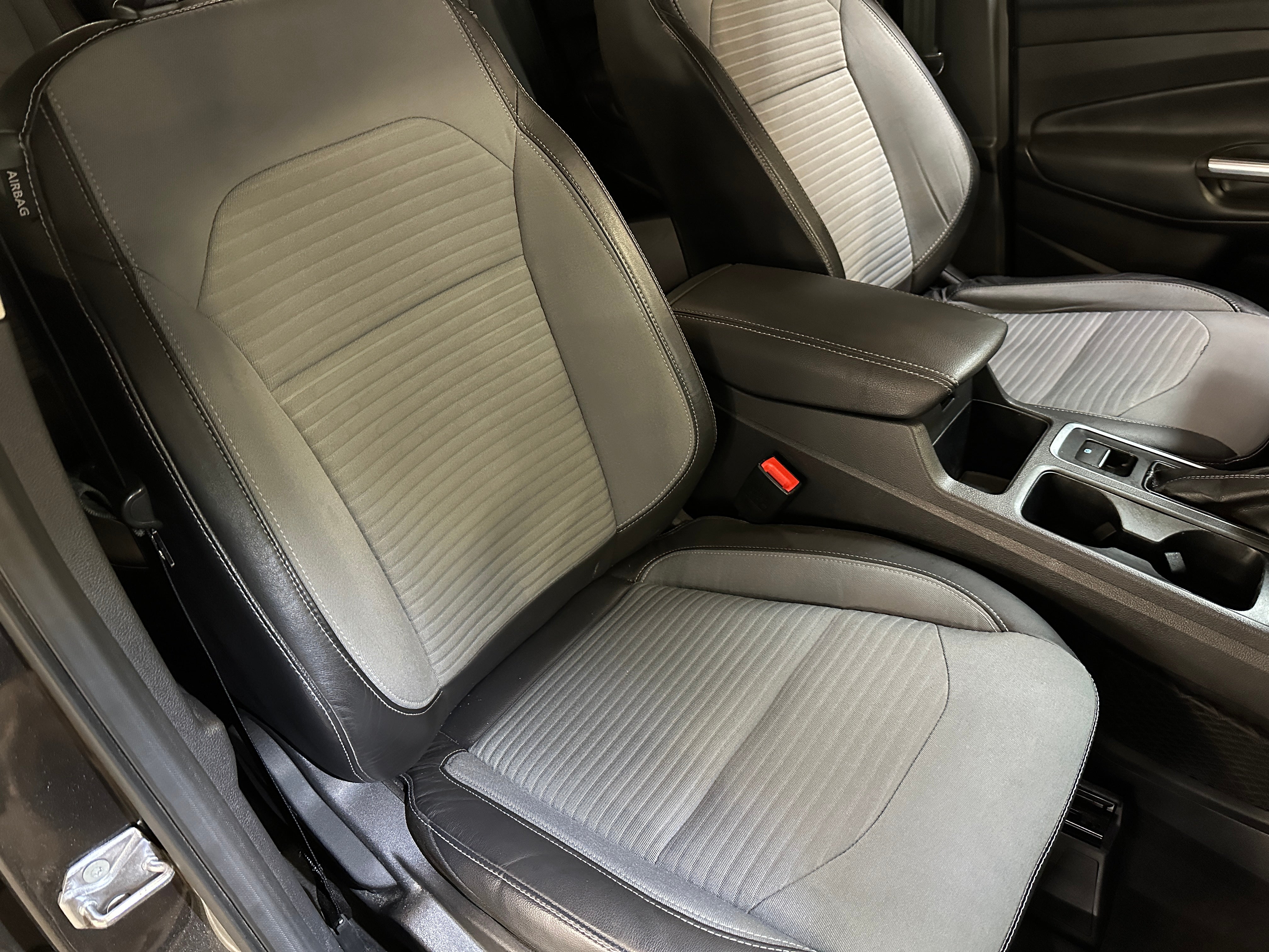 2018 Ford Escape SE 2